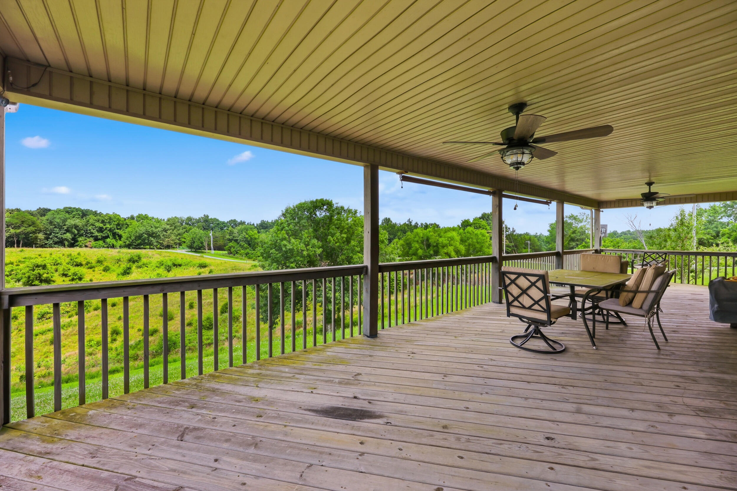 1010 Redwing Way Property Photo 20