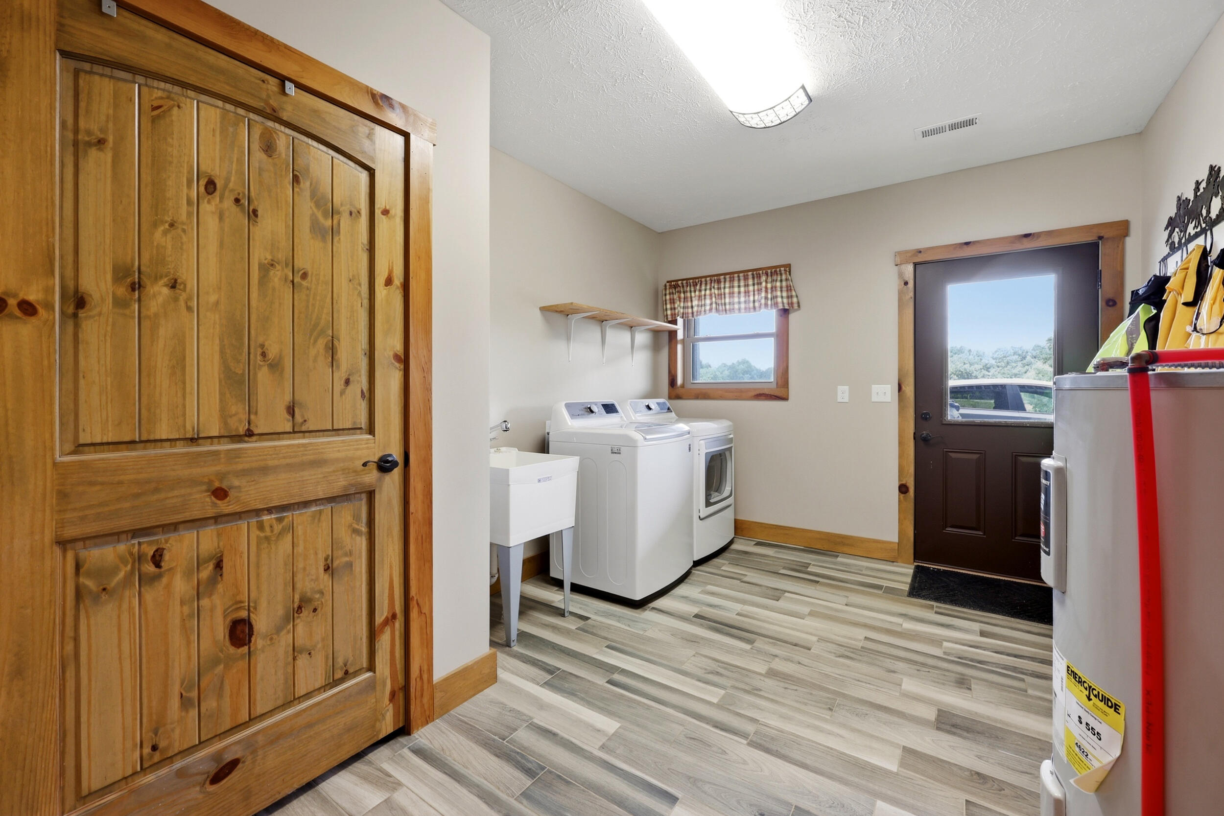 1010 Redwing Way Property Photo 30