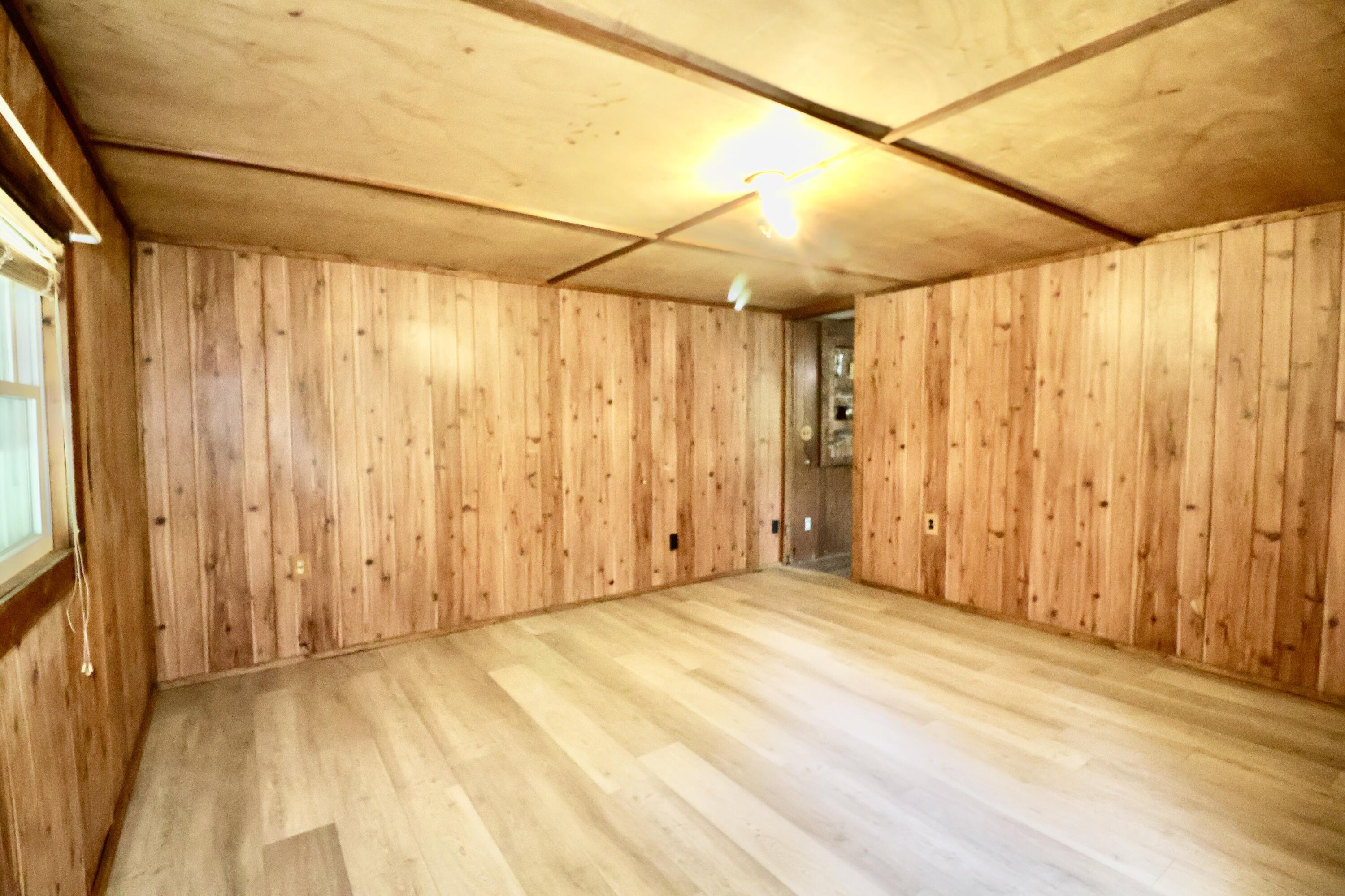 124 Dustin Road Property Photo 20