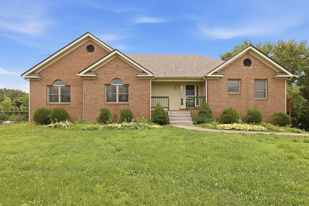 97 Camelot Drive Property Photo 1