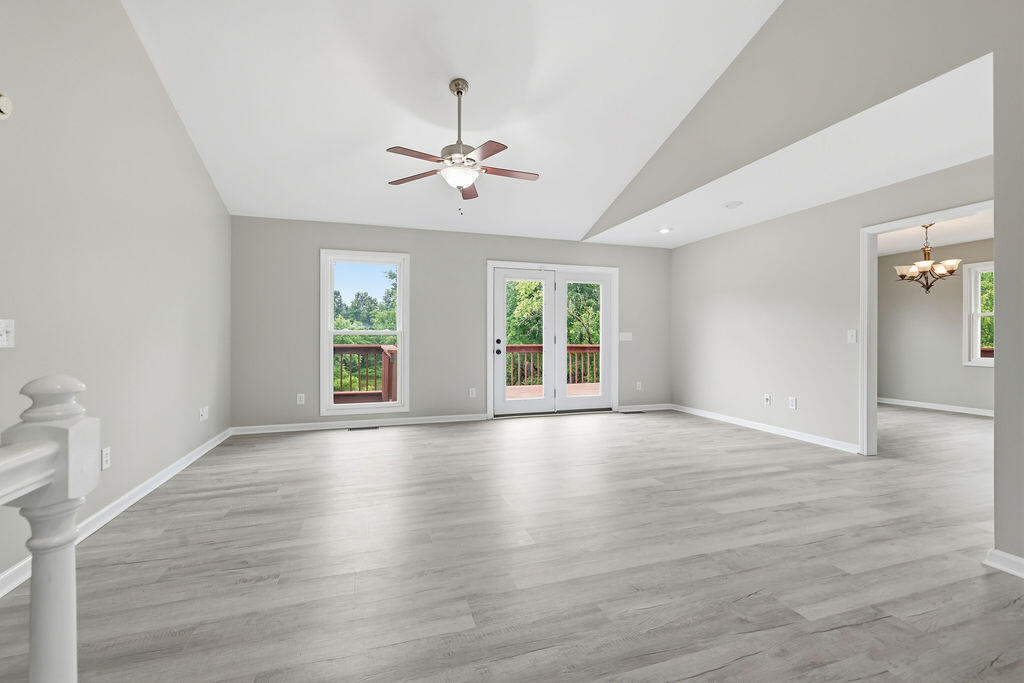 97 Camelot Drive Property Photo 4