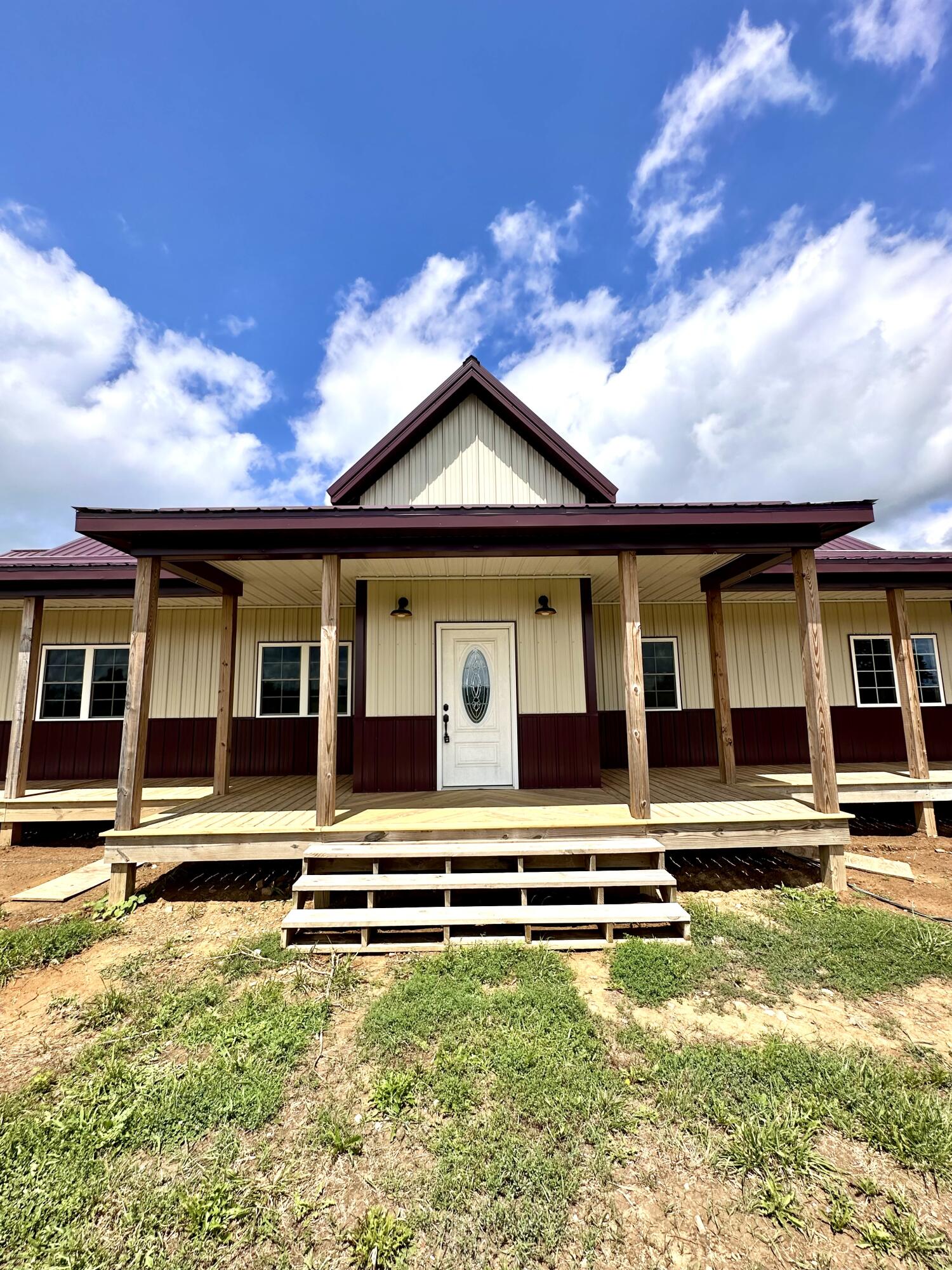 1502 Cane Run Road Property Photo 4
