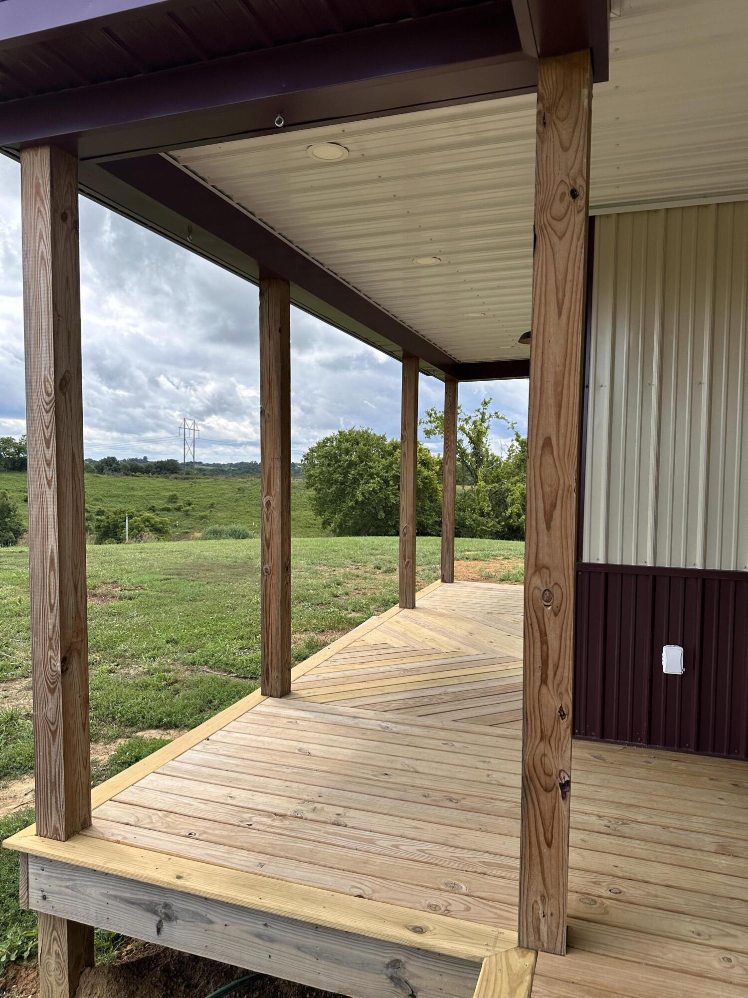1502 Cane Run Road Property Photo 12