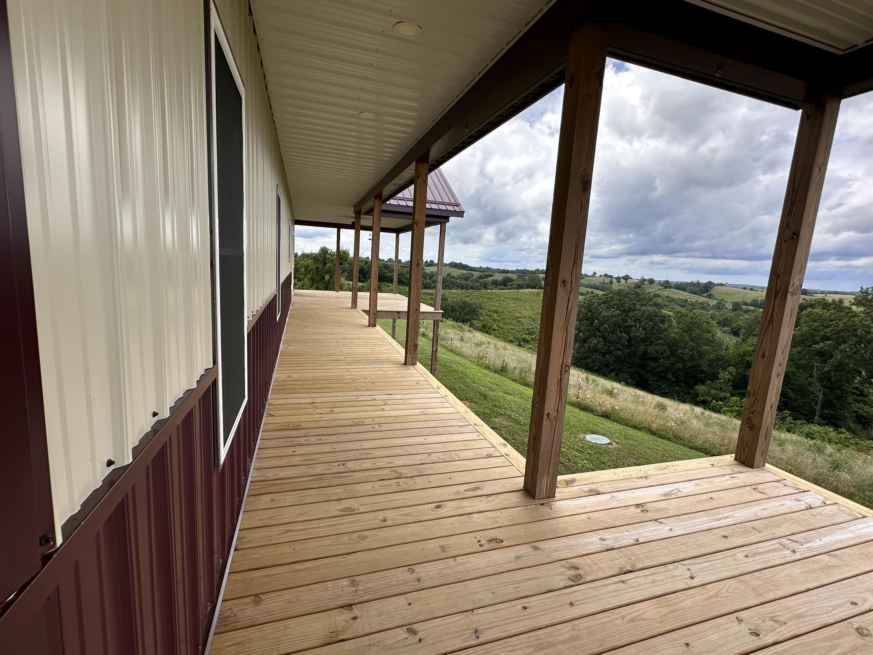 1502 Cane Run Road Property Photo 14