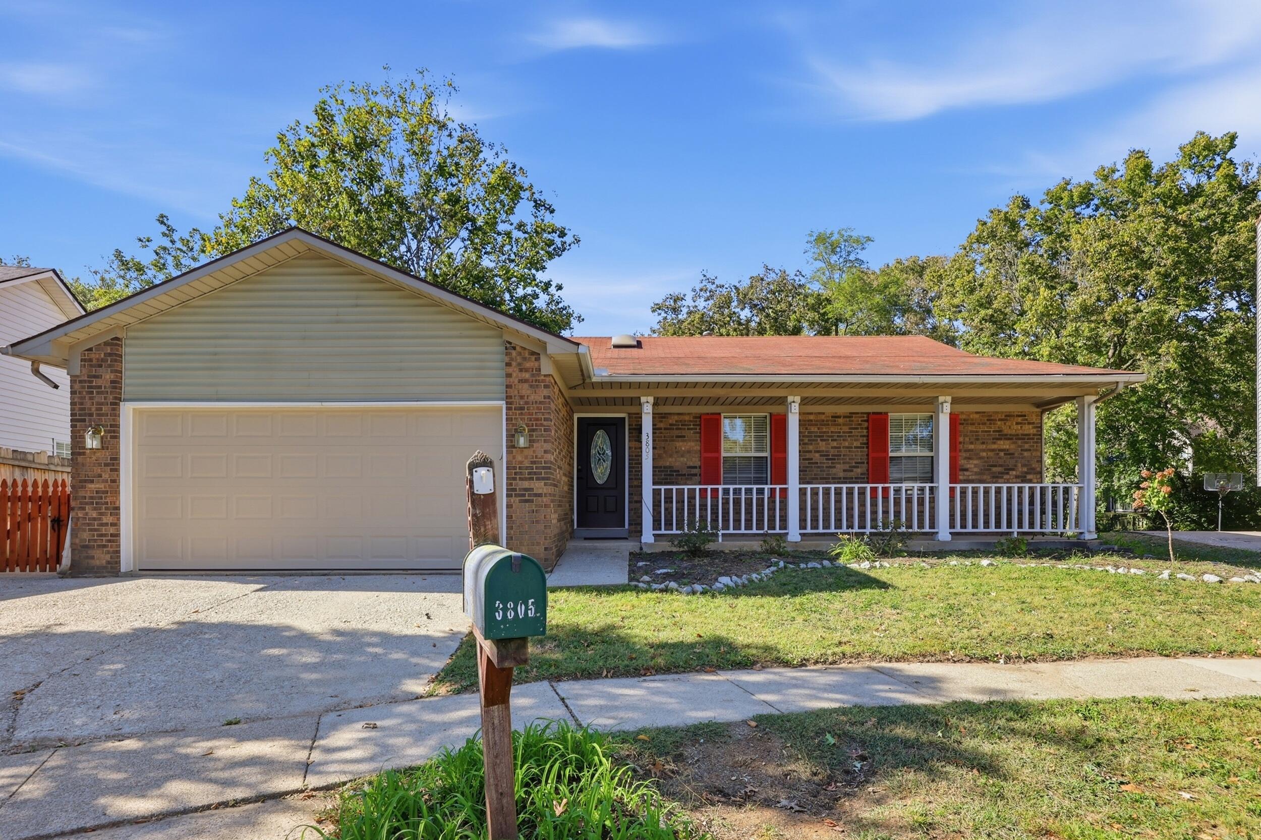 3805 Brookdale Circle Property Photo 1