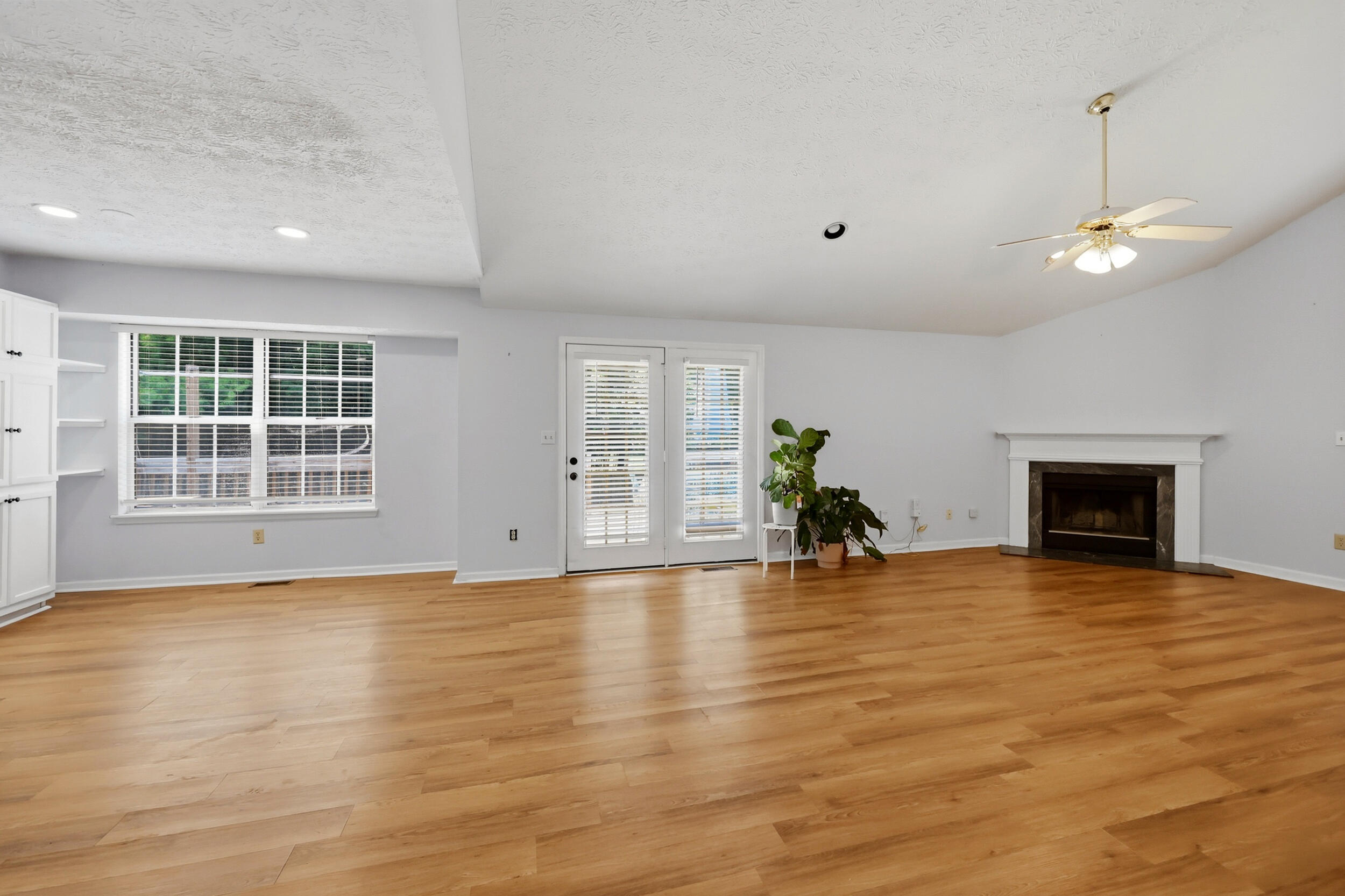 3805 Brookdale Circle Property Photo 11