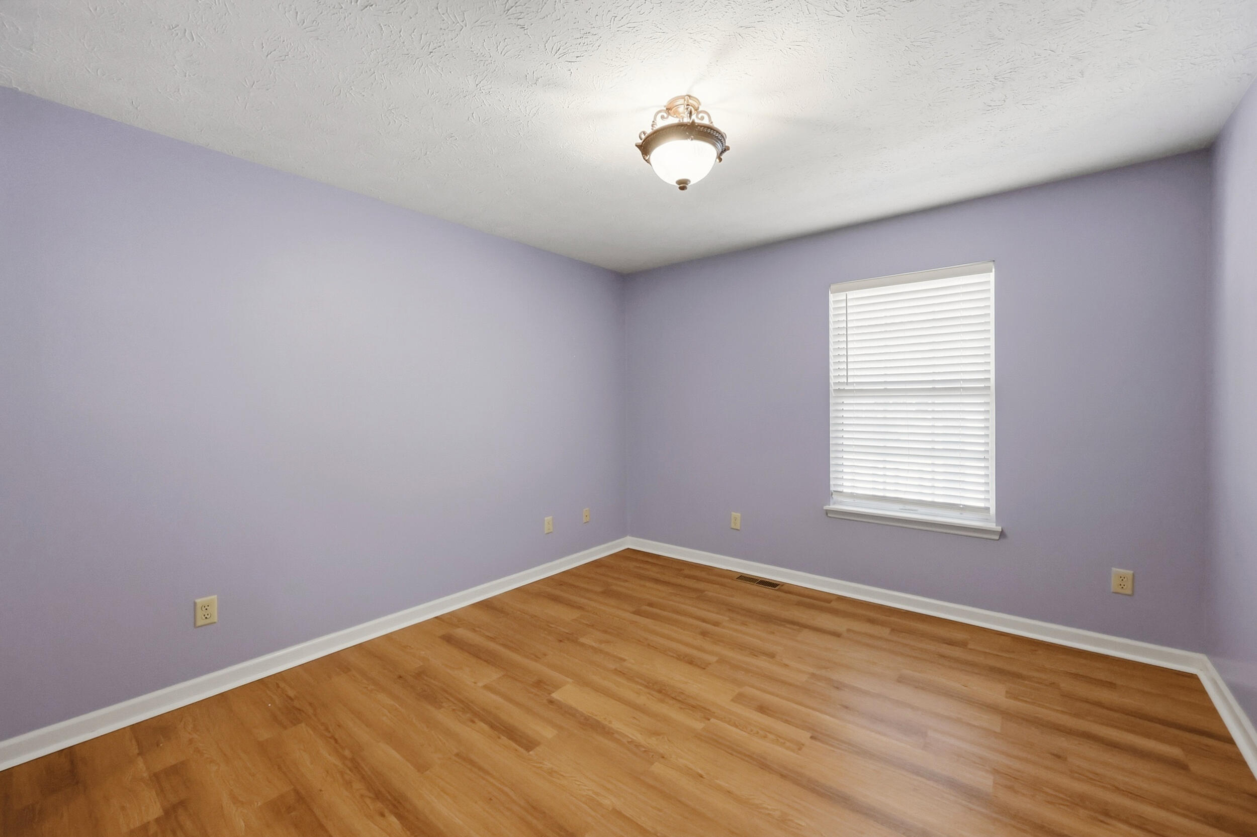 3805 Brookdale Circle Property Photo 22
