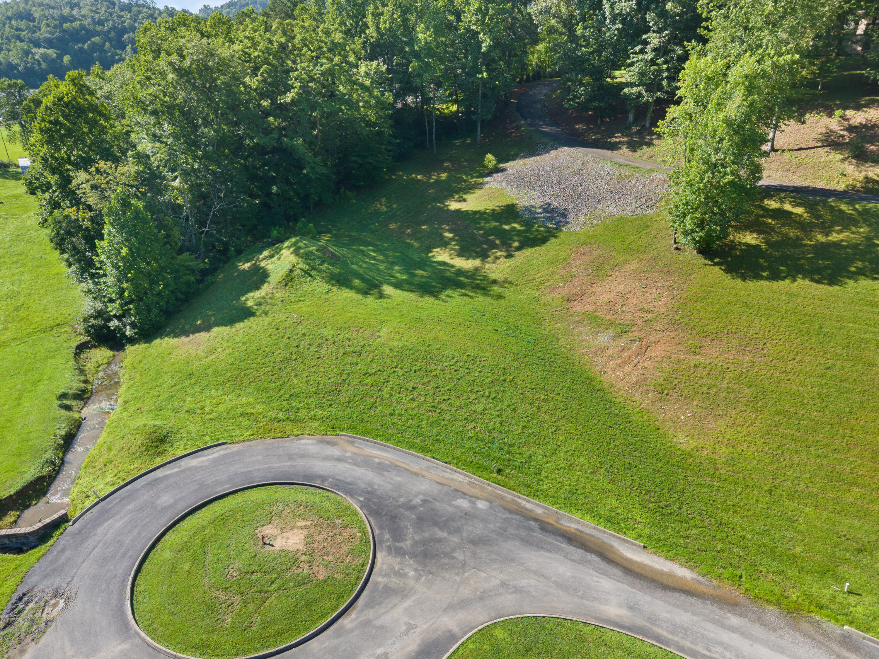 9998 & 9999 Weldon Pointe Road