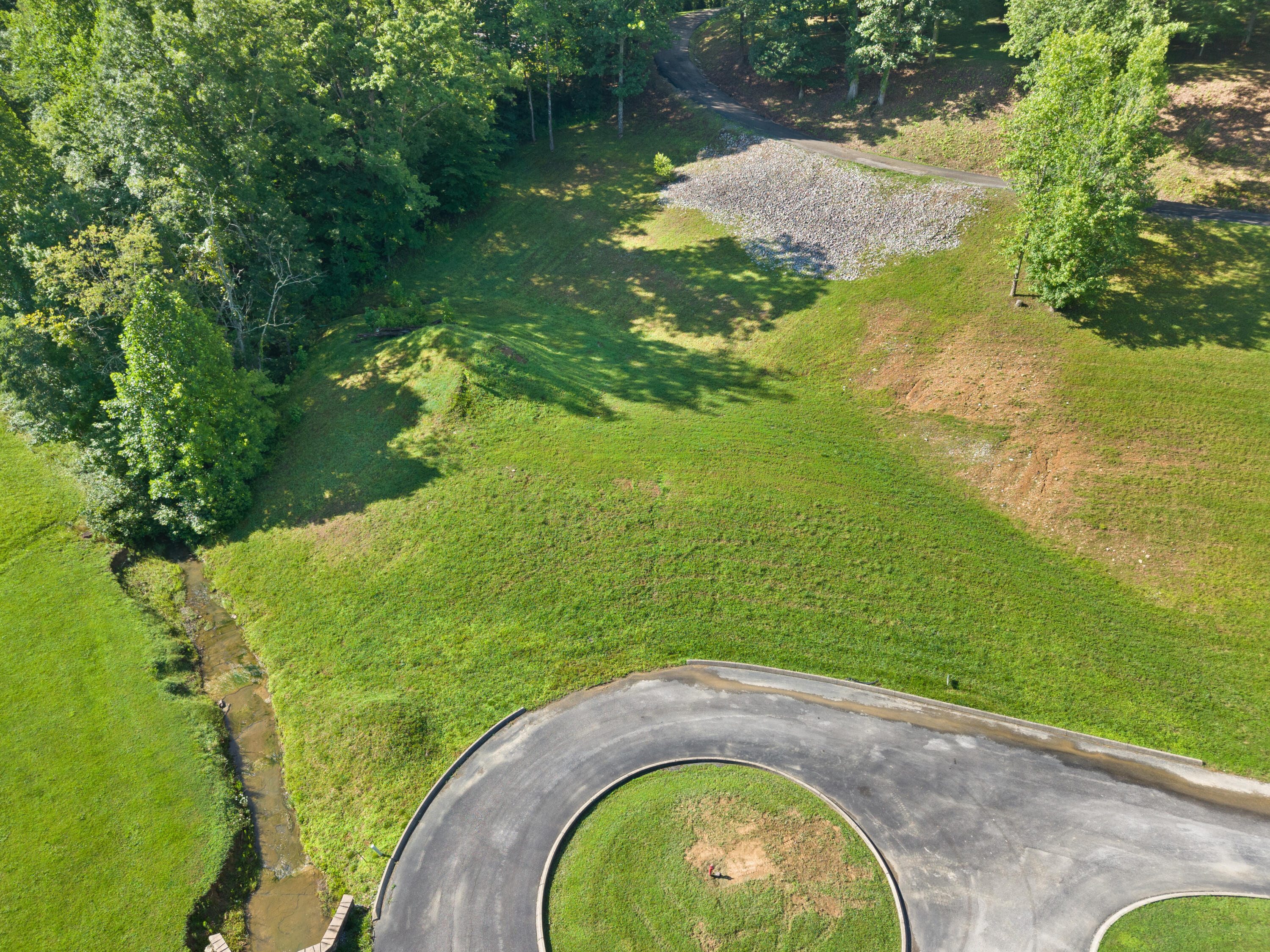 9998 & 9999 Weldon Pointe Road Property Photo 13