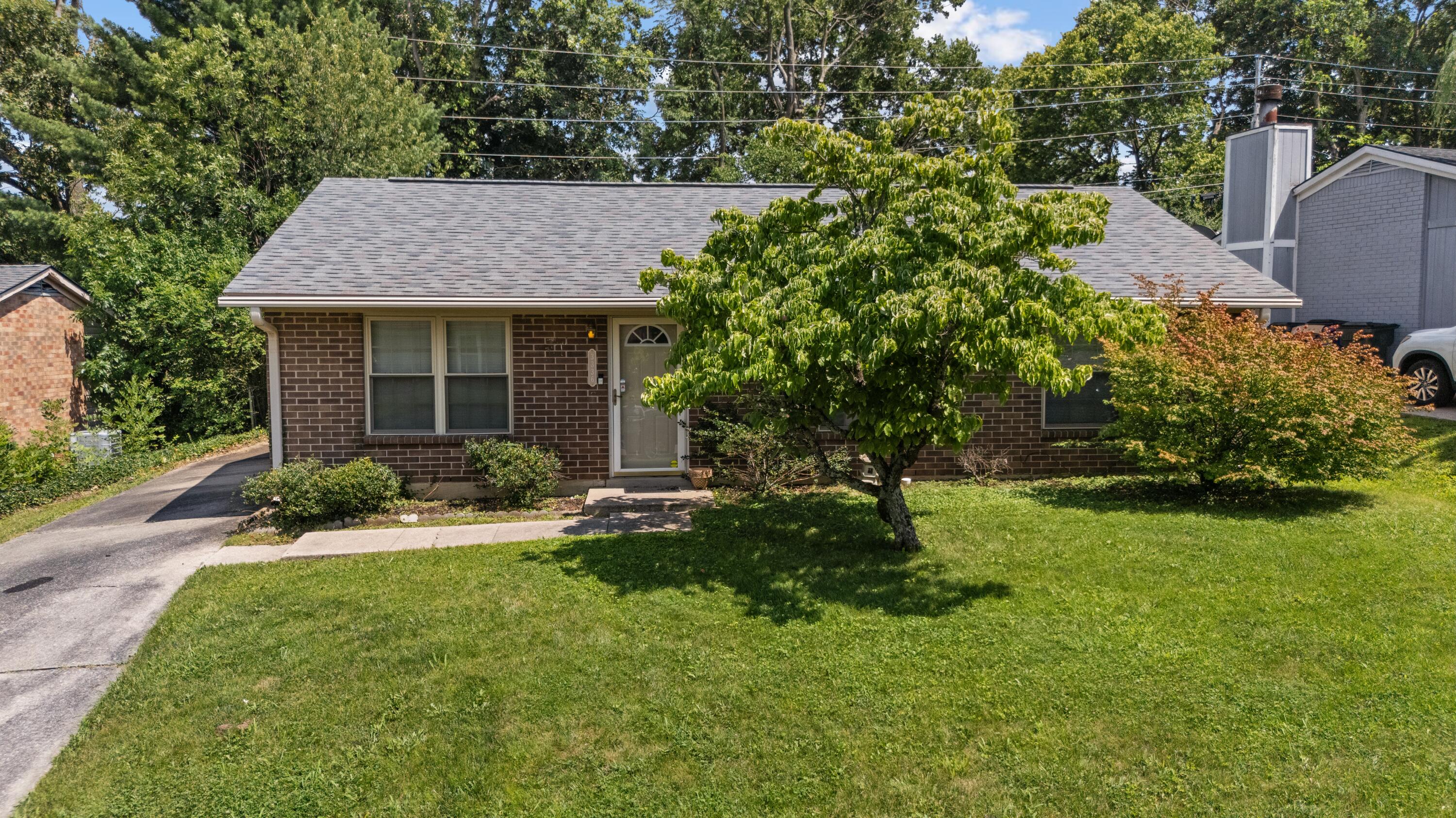 3336 Featherston Drive Property Photo 23