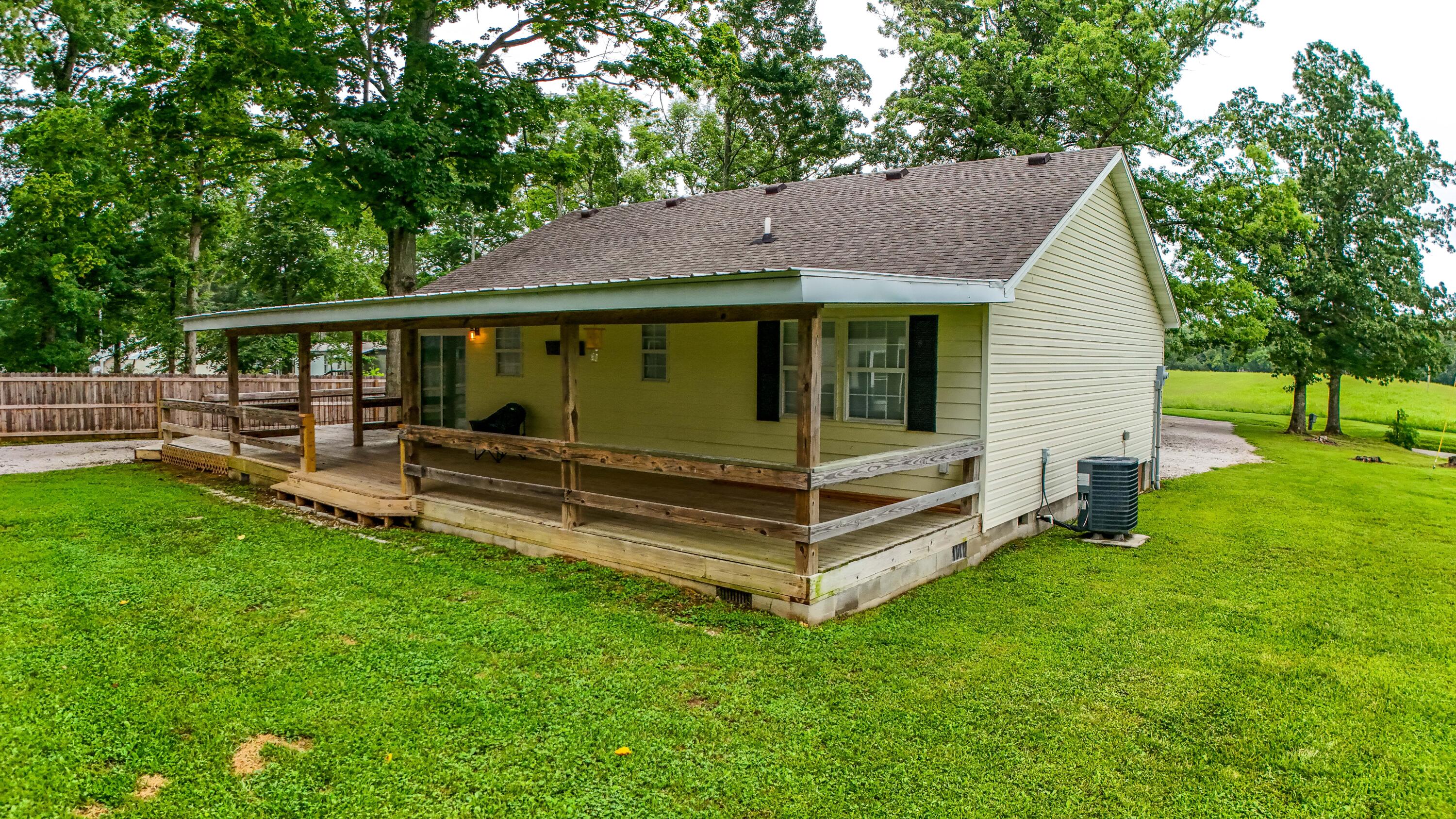 34 Brewer Lane Property Photo 9