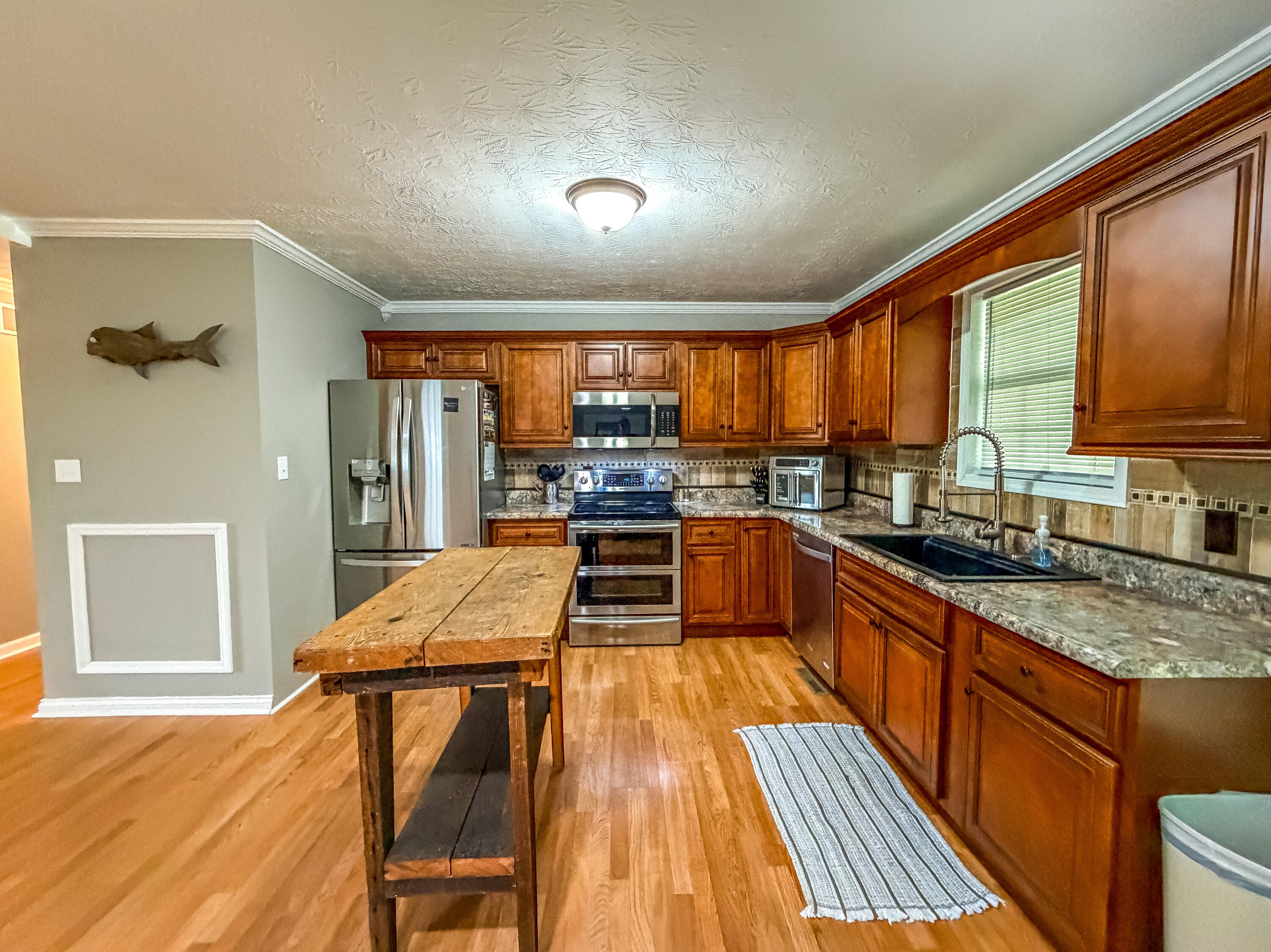 34 Brewer Lane Property Photo 23