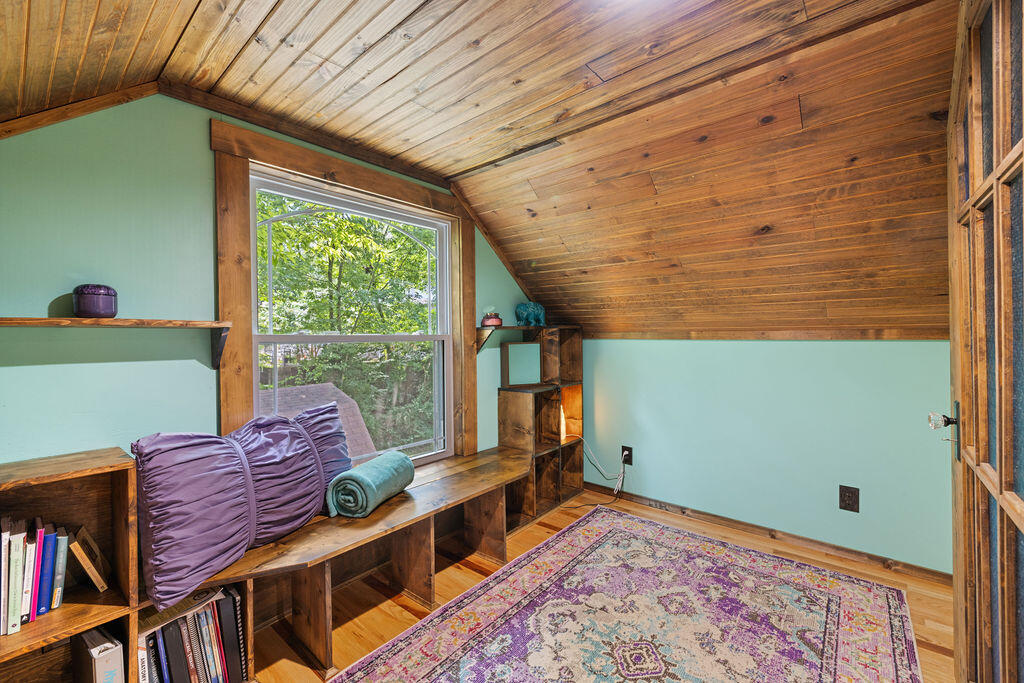 324 Friedman Avenue Property Photo 23