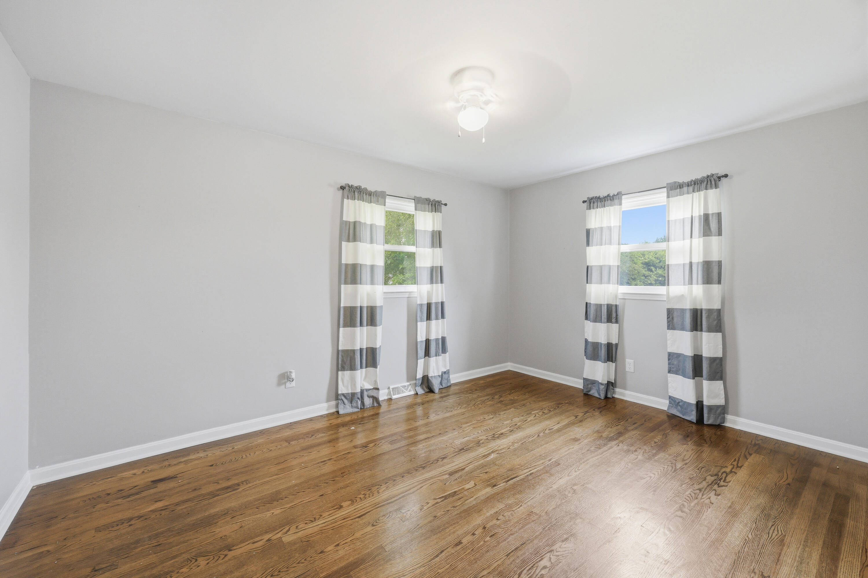 128 Cherokee Drive Property Photo 15
