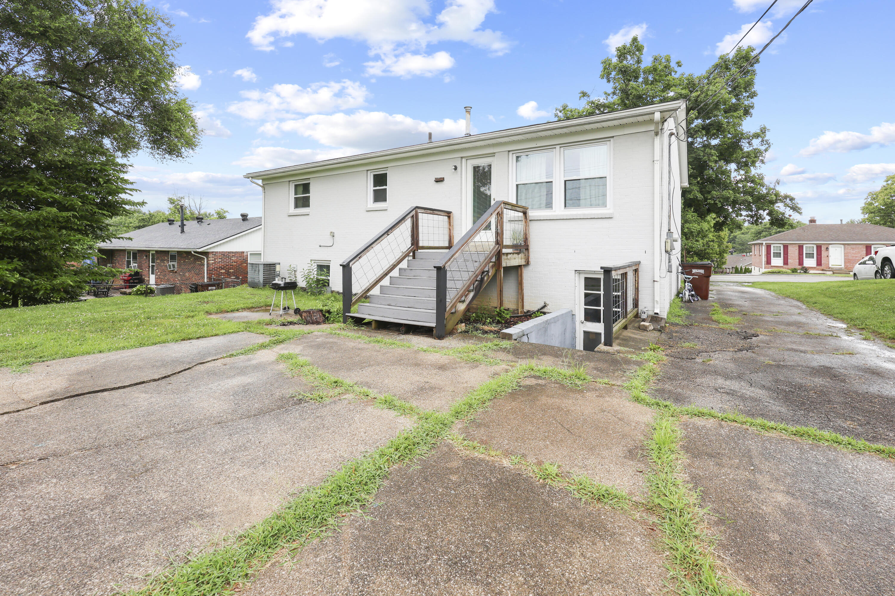128 Cherokee Drive Property Photo 34