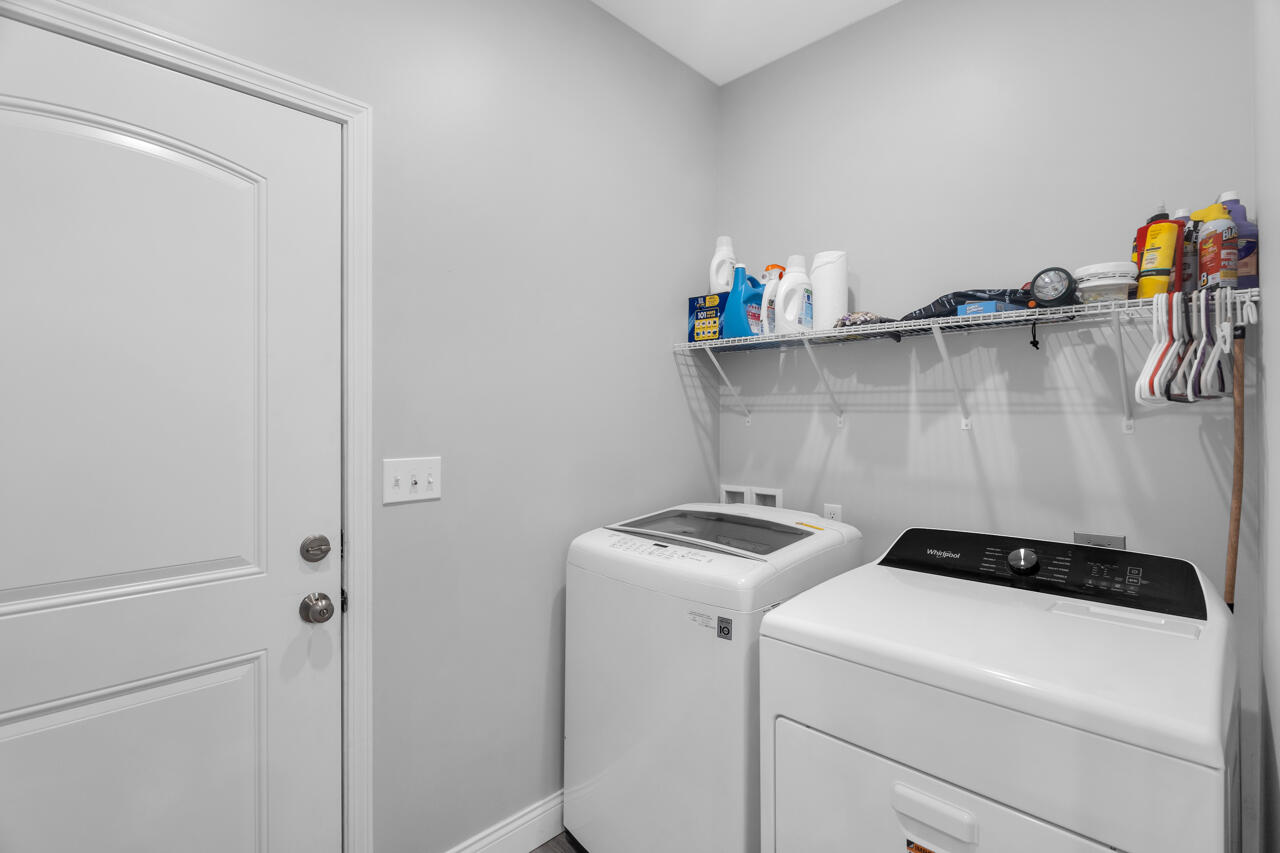 175 Ayly Estates Drive Property Photo 15