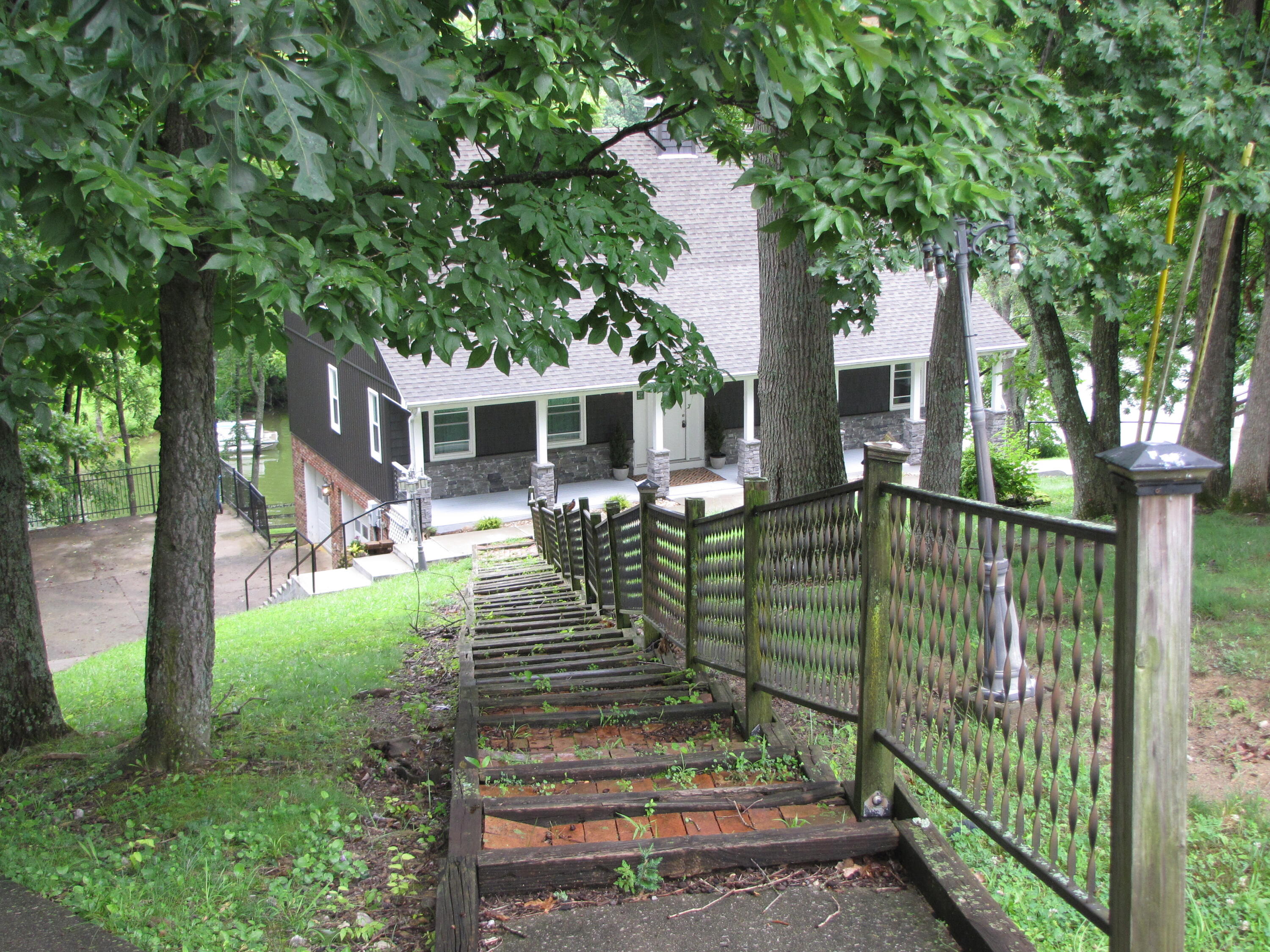 108 Sheldrake Court Property Photo 3
