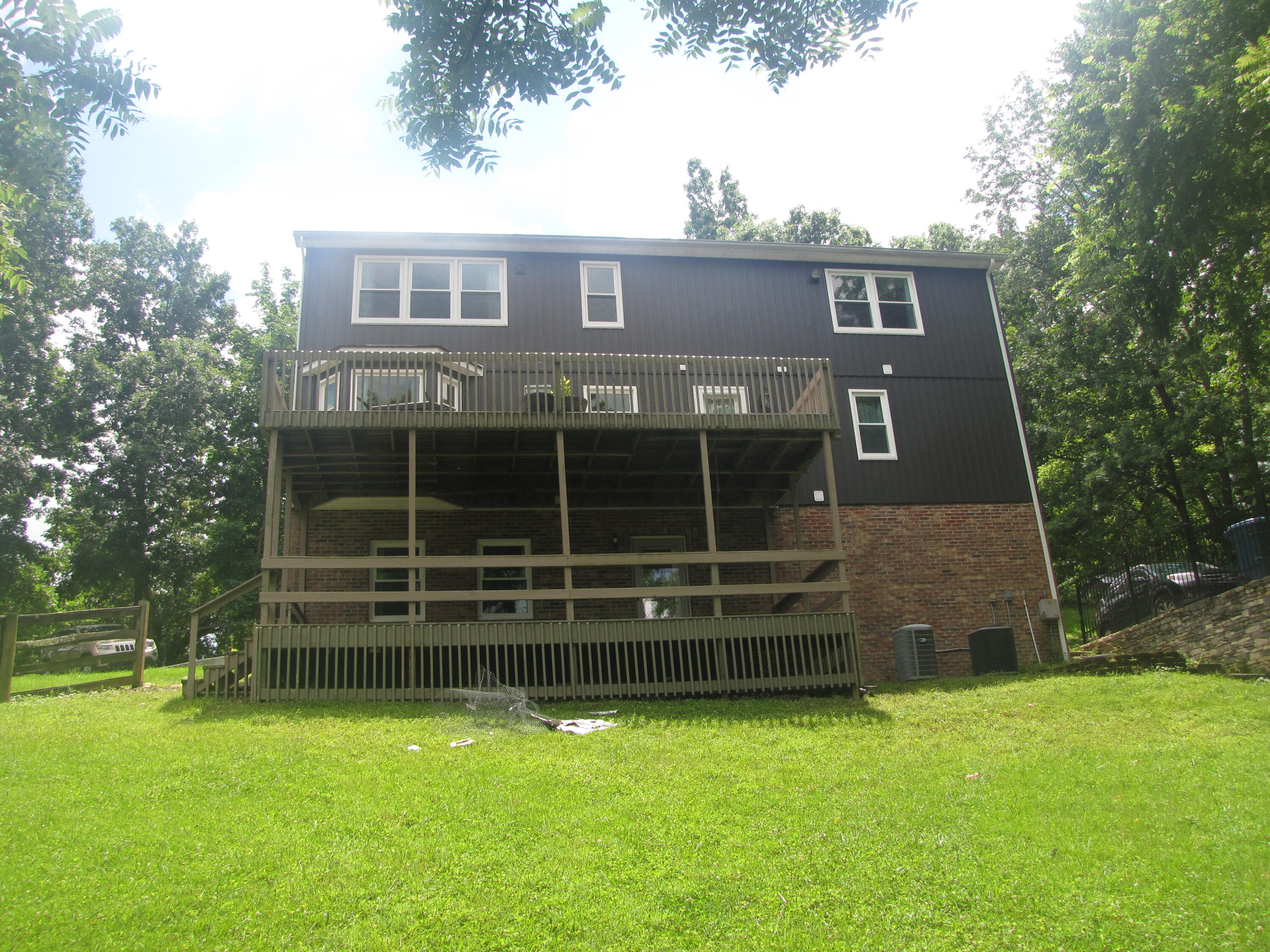 108 Sheldrake Court Property Photo 6
