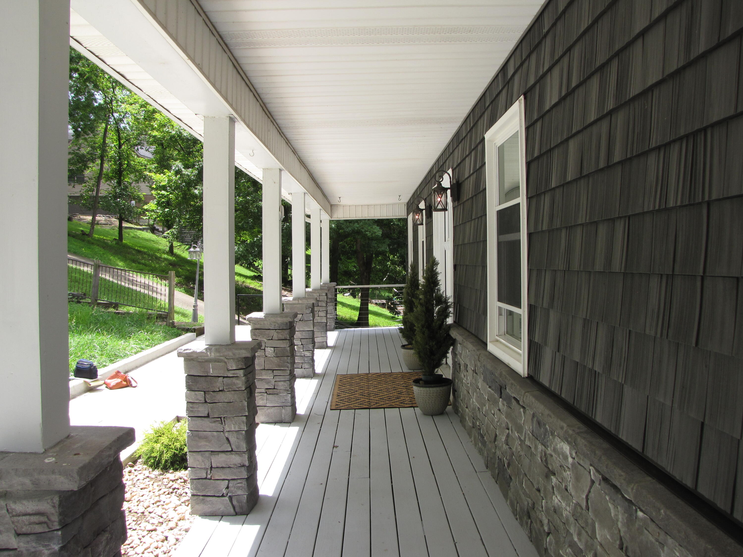 108 Sheldrake Court Property Photo 28