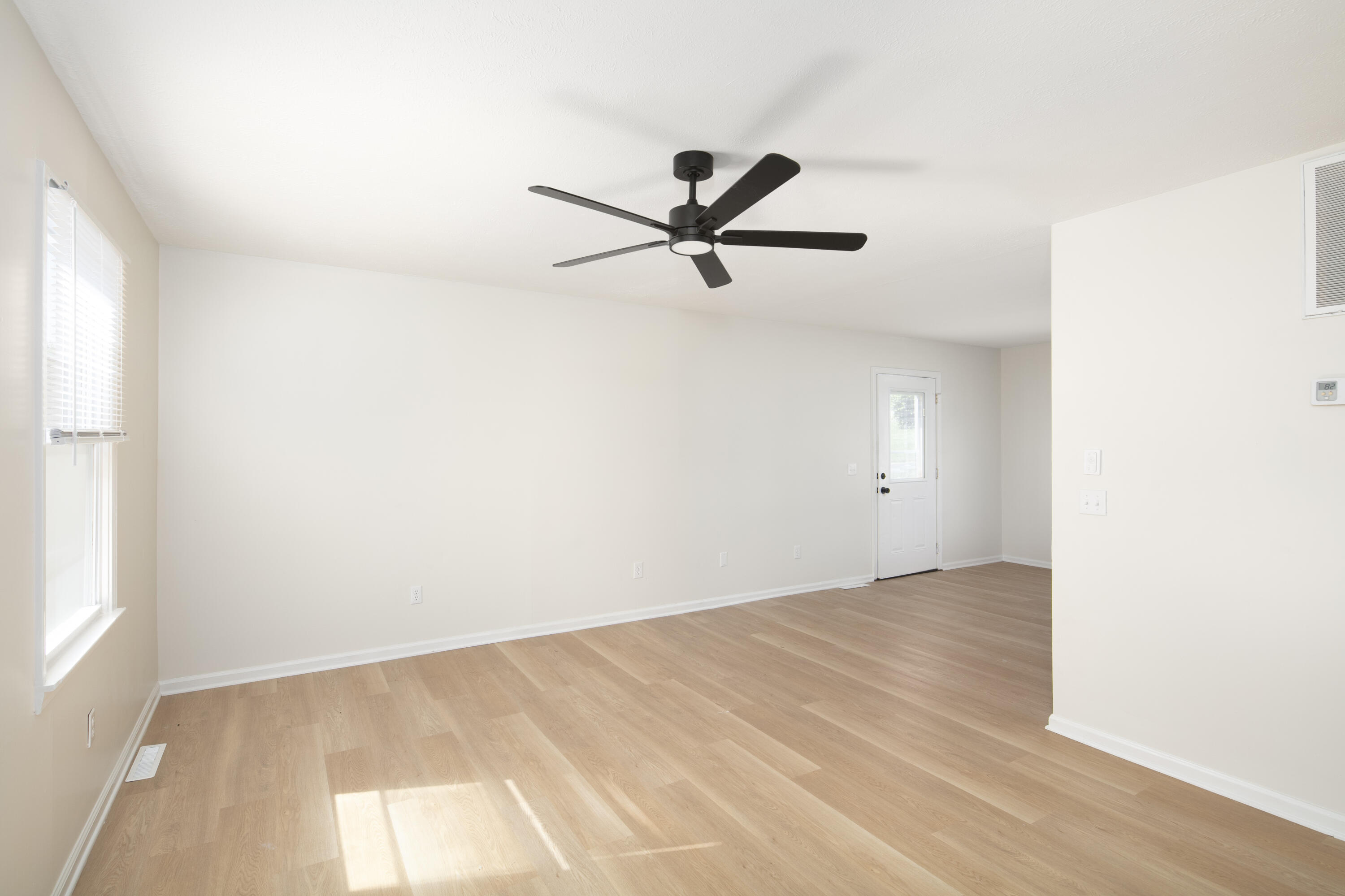 131 Spring Valley Drive Property Photo 6