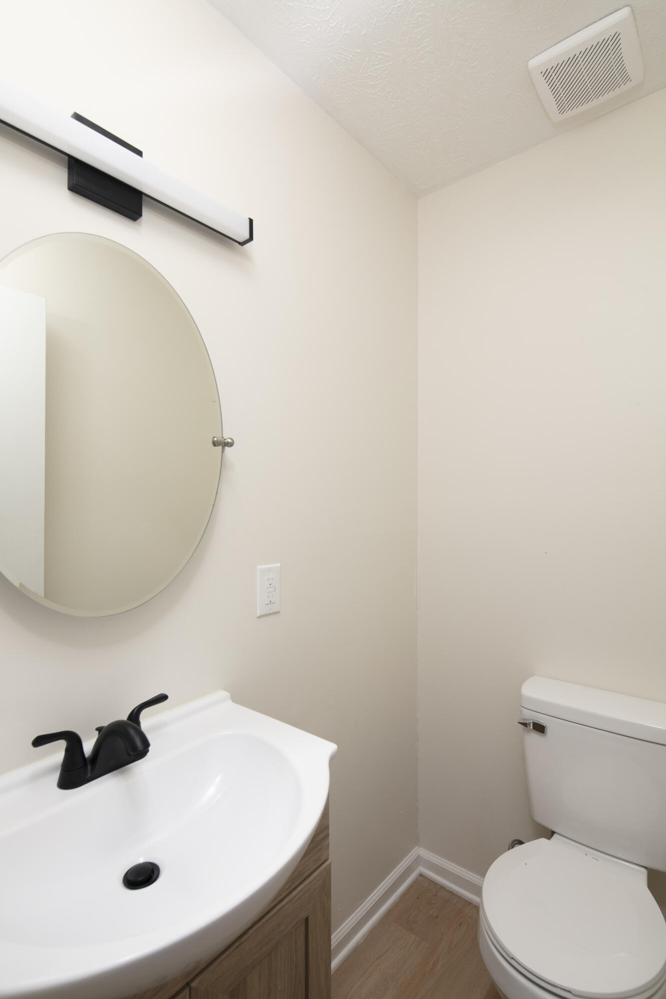 131 Spring Valley Drive Property Photo 22