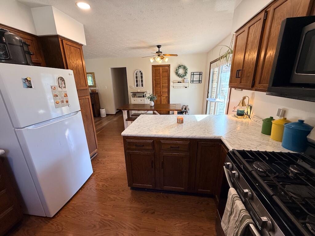 10471 Us-62 Property Photo 5