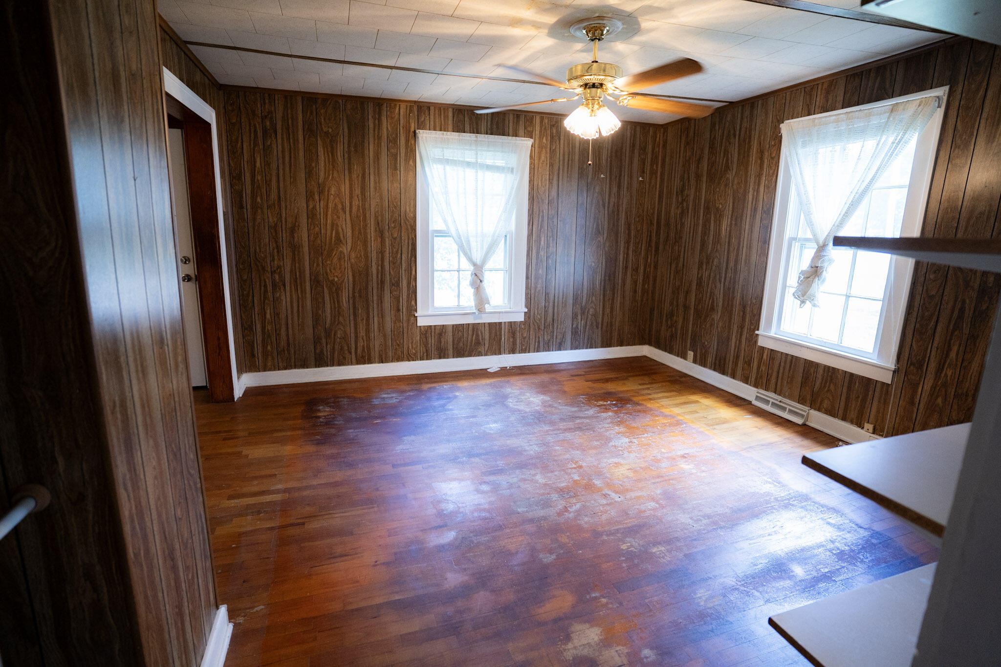 300 Dawson Road Property Photo 9