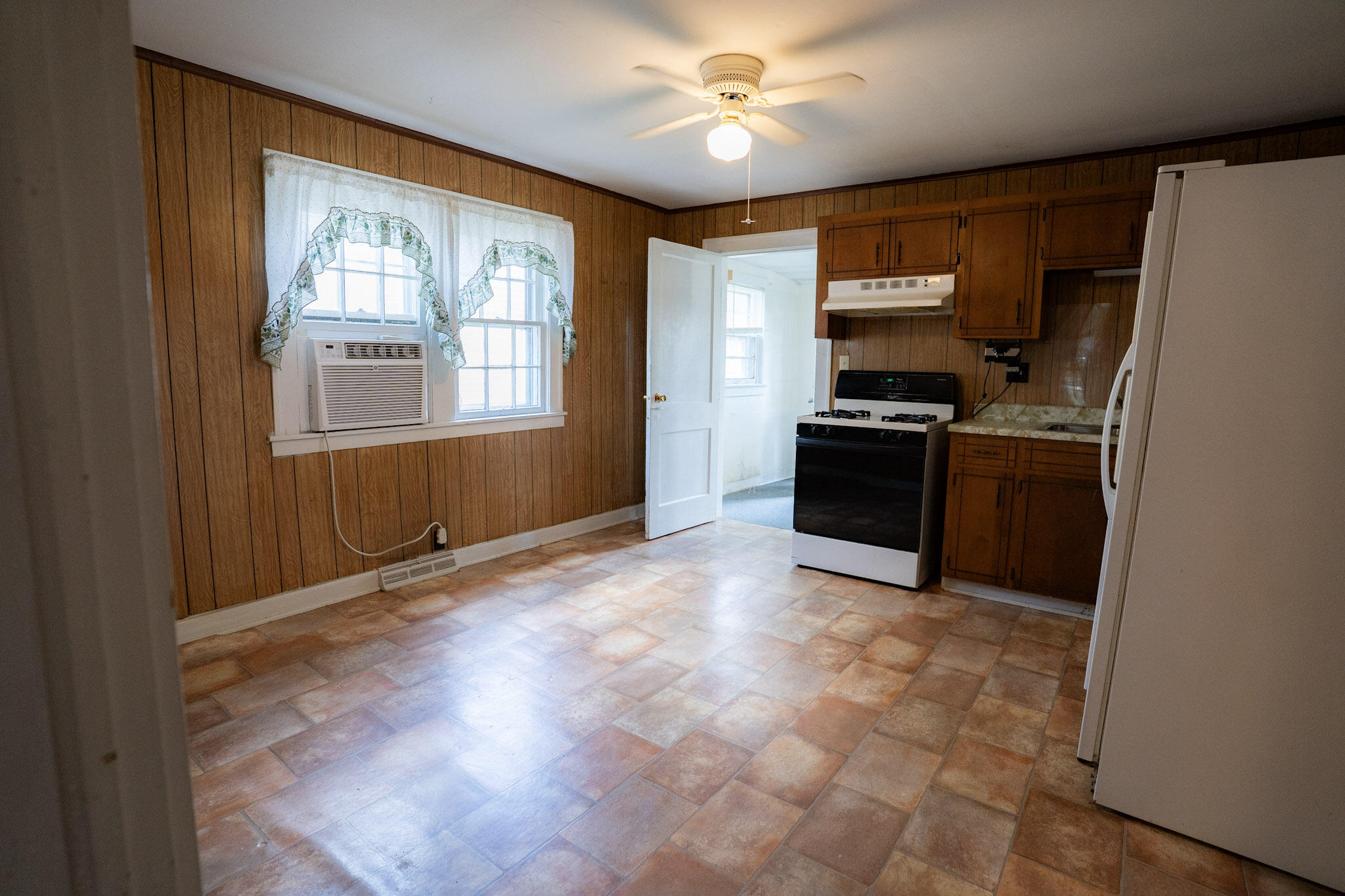 300 Dawson Road Property Photo 11