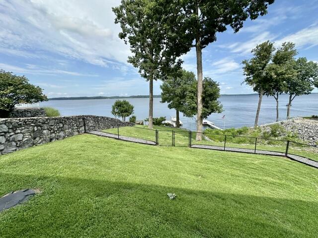 178 Sherwood Drive Property Photo 3