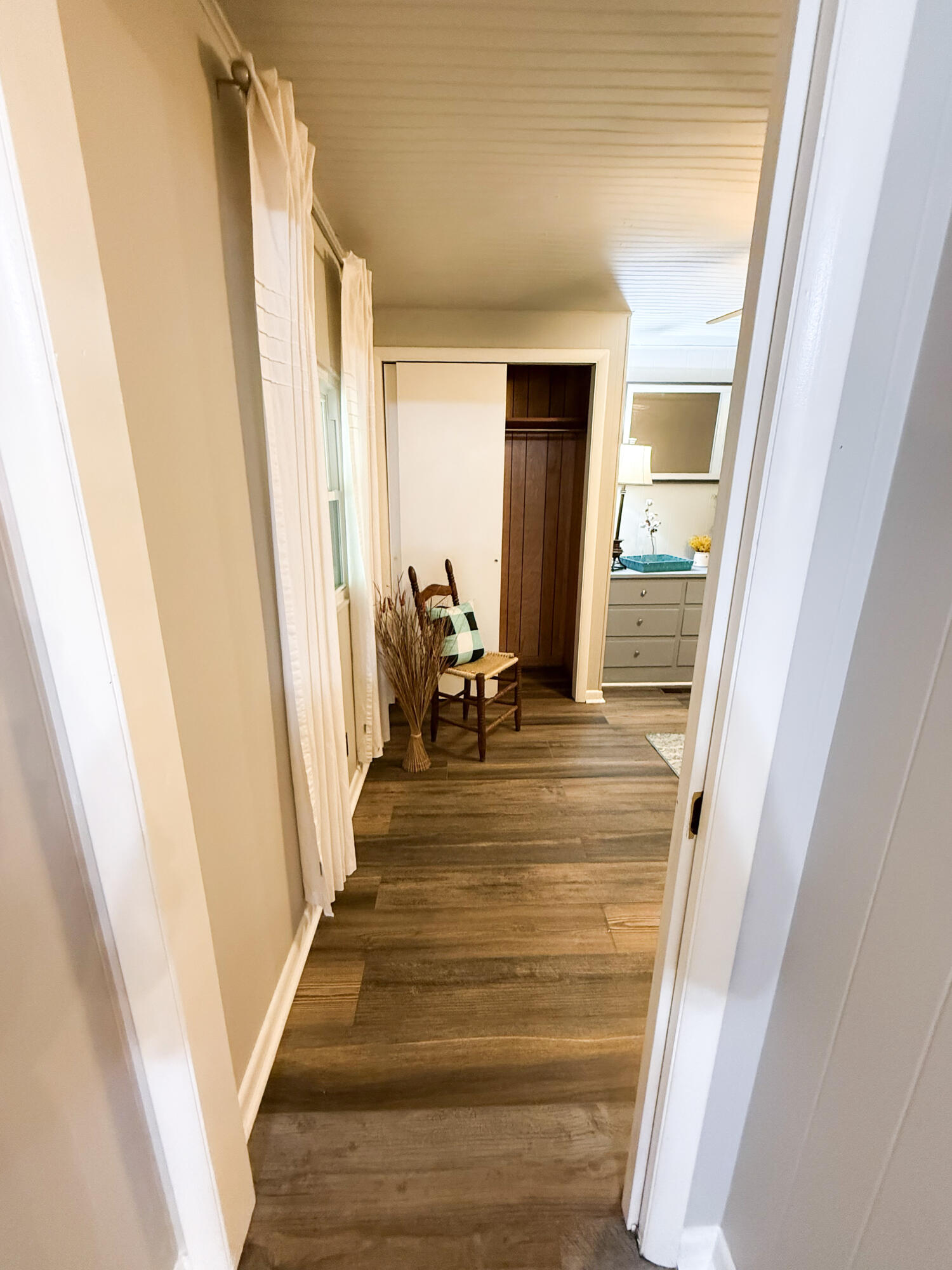 305 Lakeshore Drive Property Photo 20