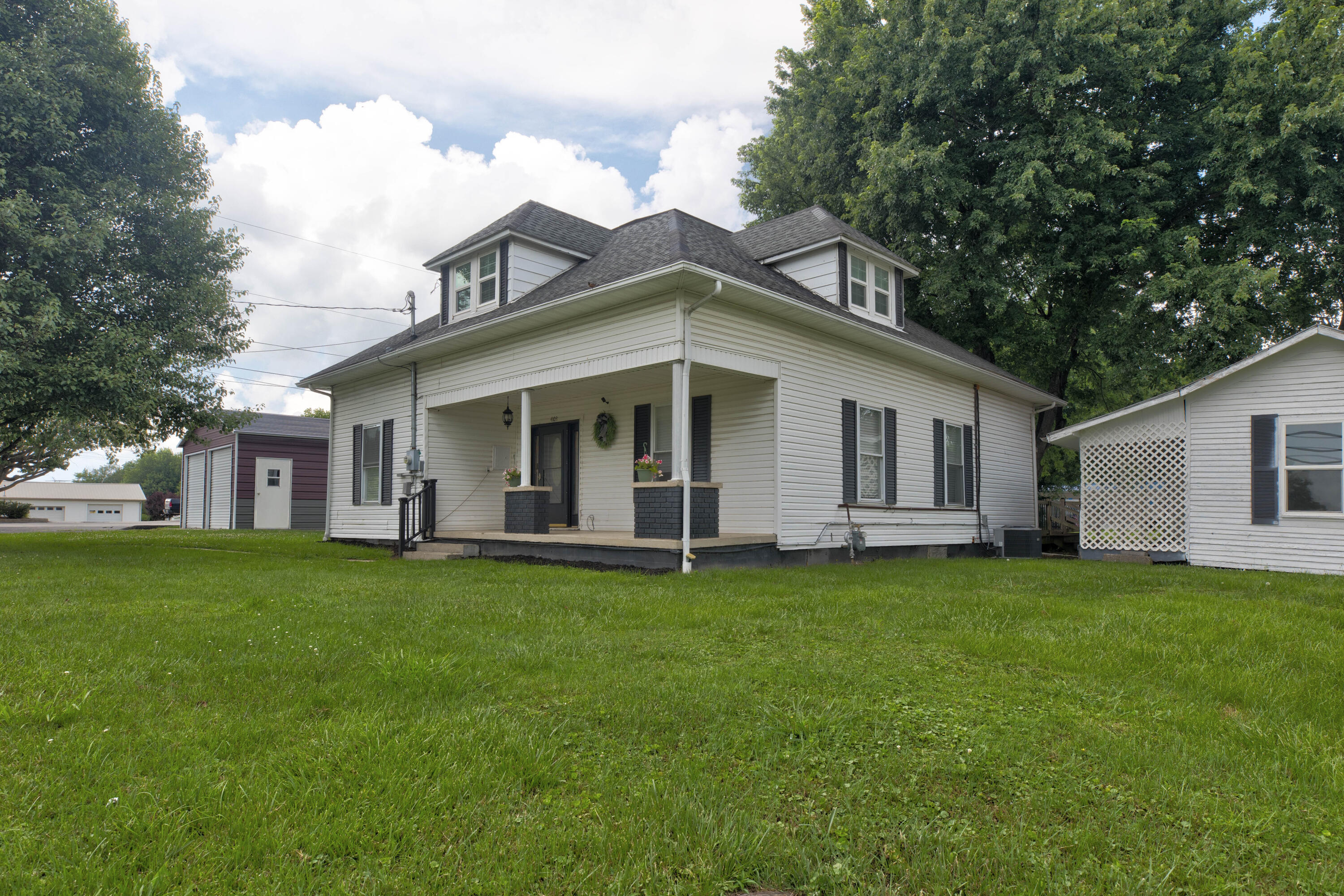4103 Camargo Road Property Photo 4