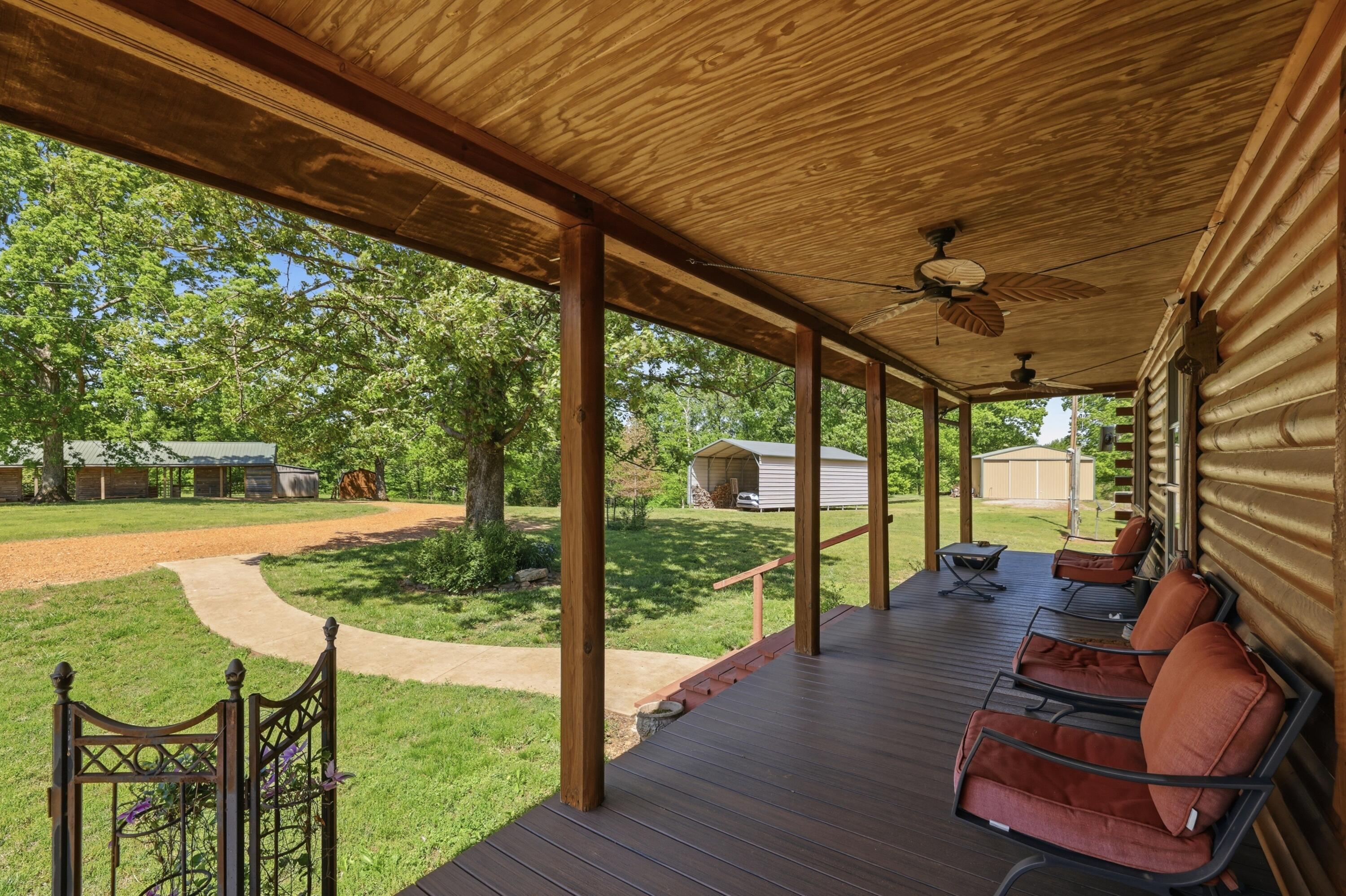 846 Rudolph Road Property Photo 6