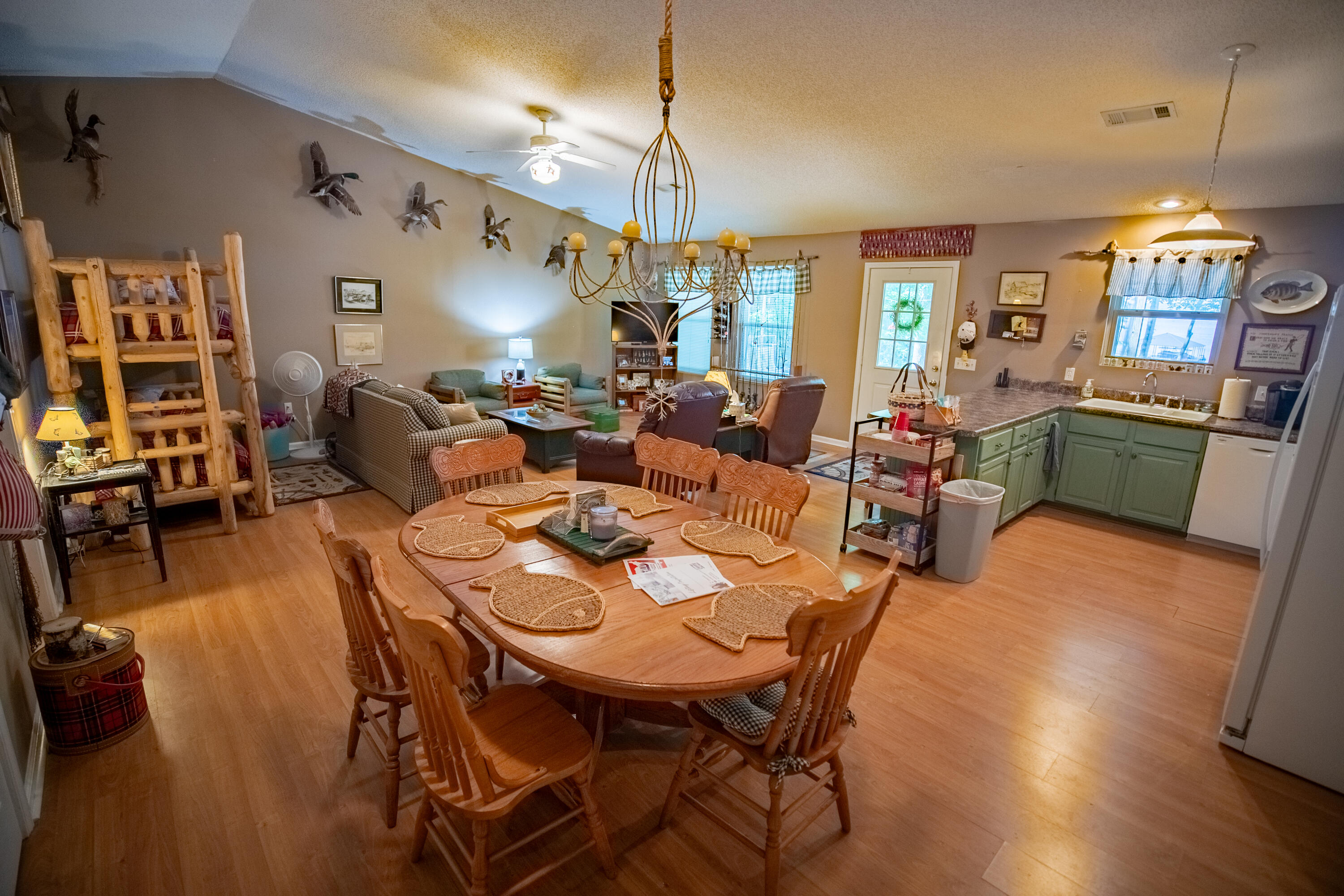 120 Veal Lane Property Photo 12