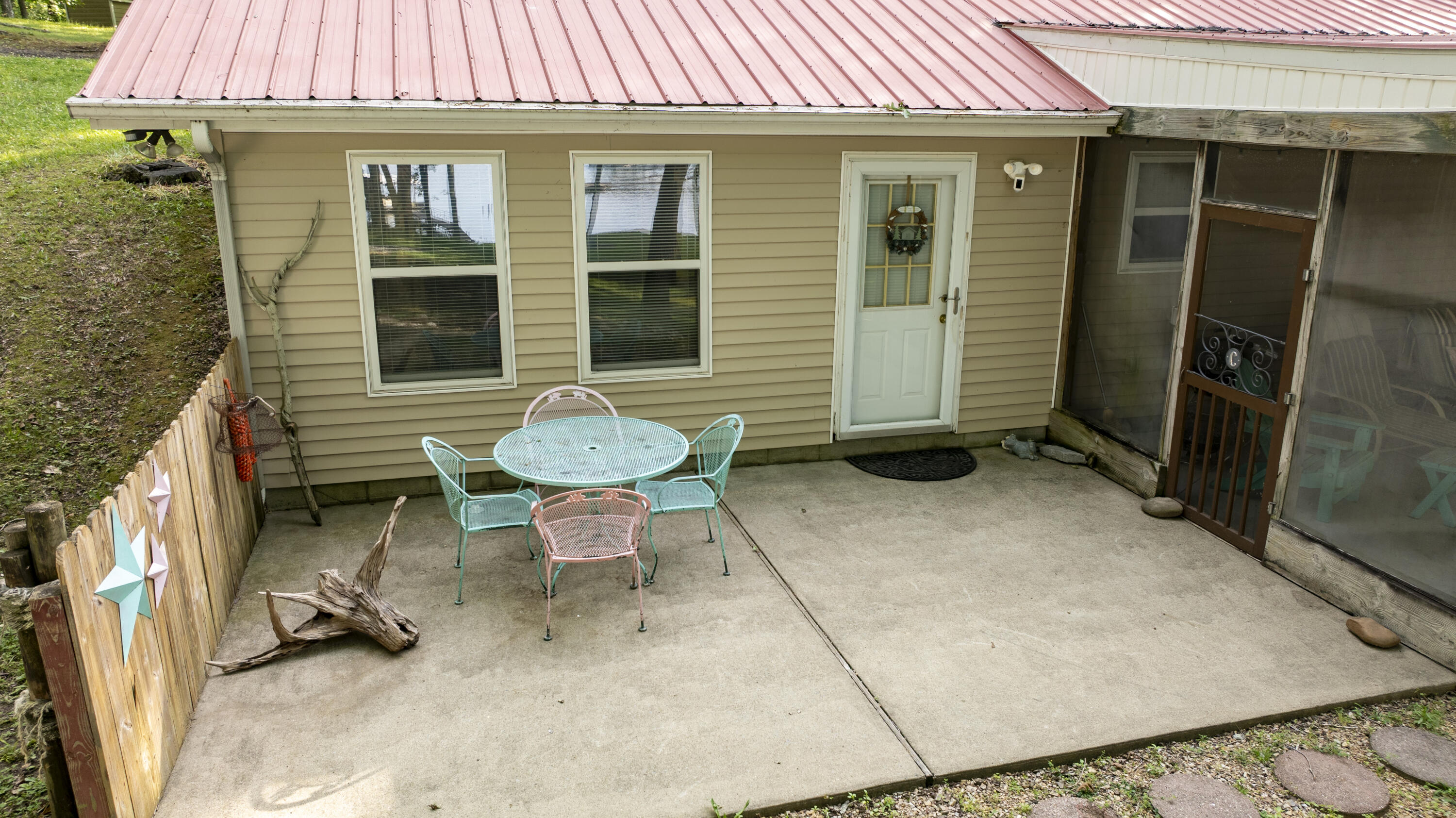 120 Veal Lane Property Photo 37
