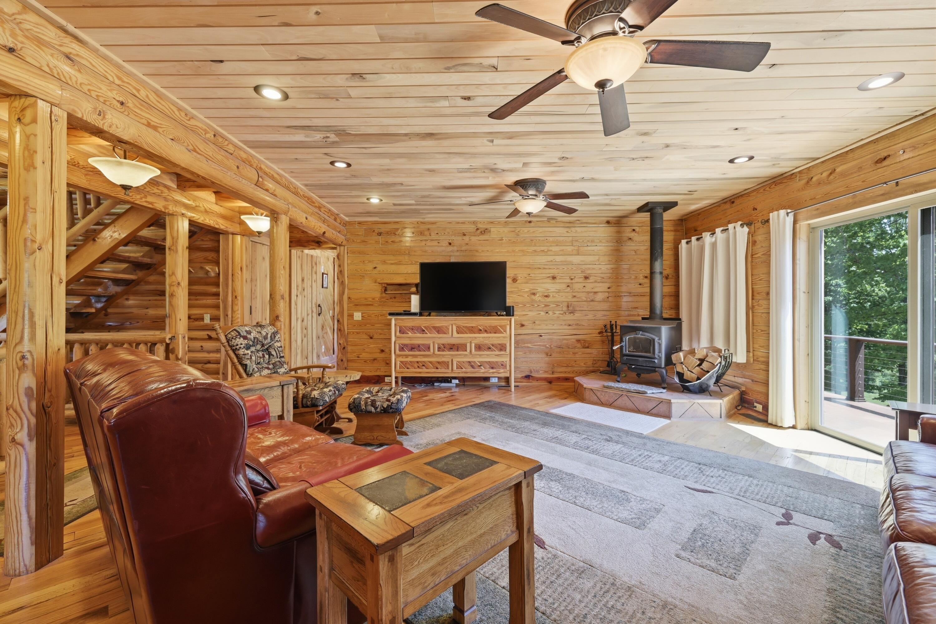 846 Rudolph Road Property Photo 10