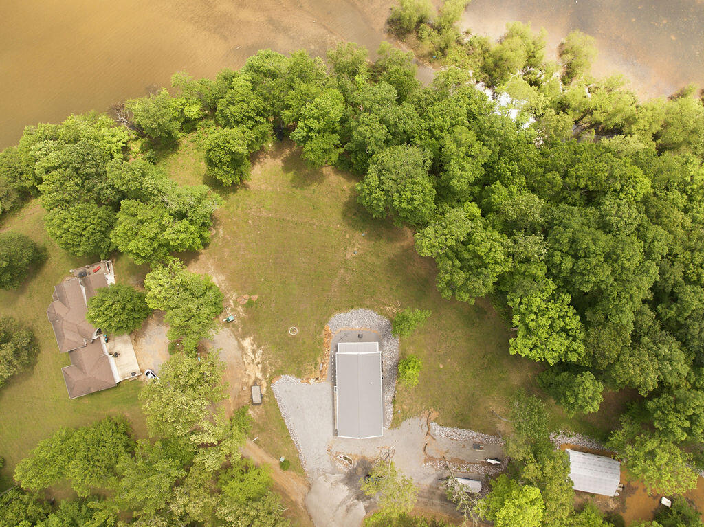 456 Kentucky Lake Drive Property Photo 4