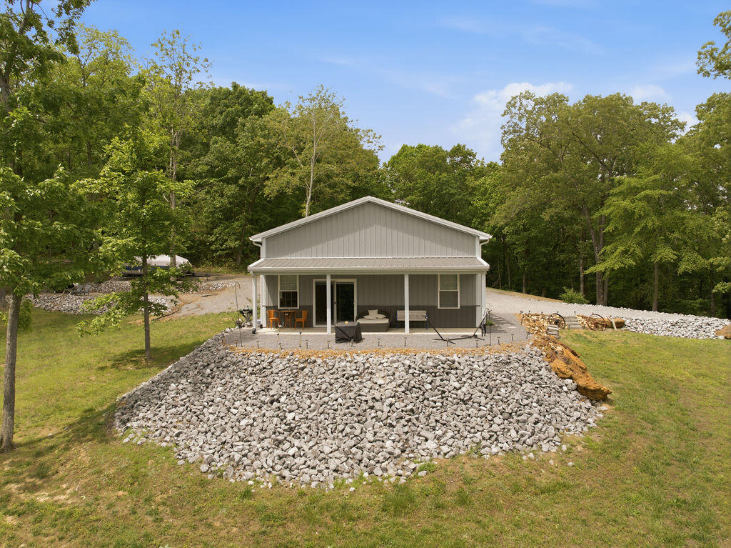 456 Kentucky Lake Drive Property Photo 6