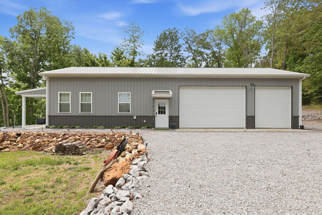 456 Kentucky Lake Drive Property Photo 8