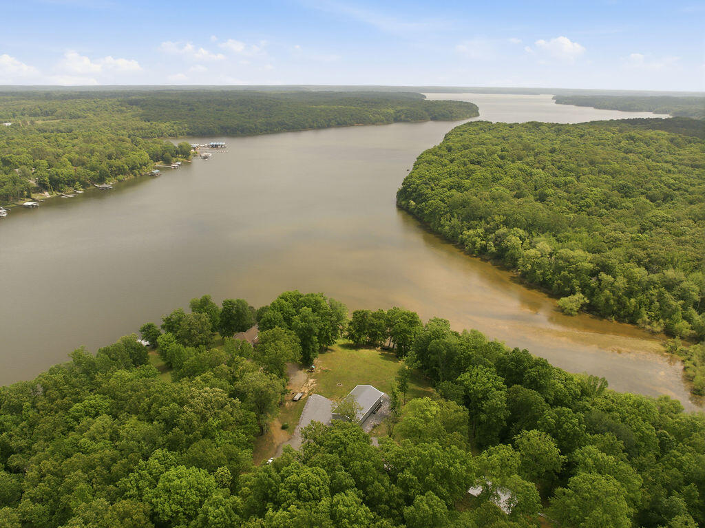 456 Kentucky Lake Drive Property Photo 32