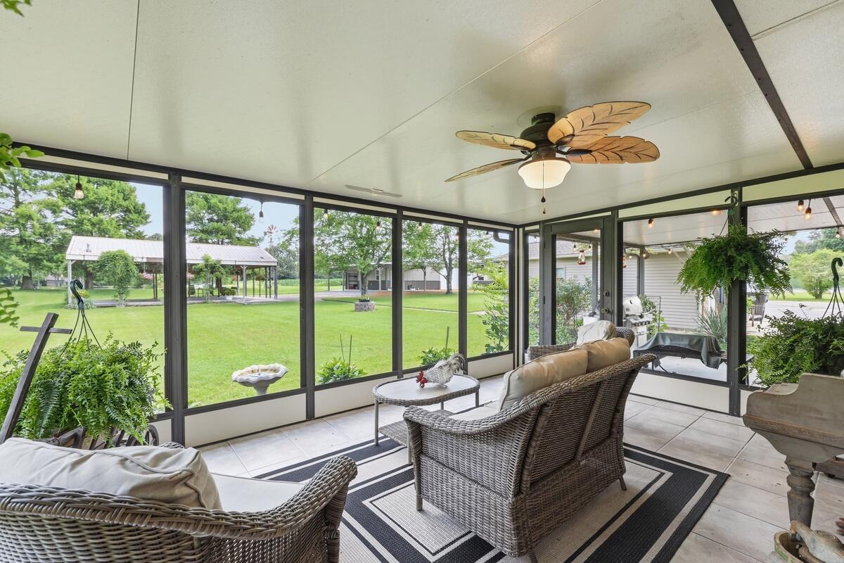 4564 Ky-121 Property Photo 25