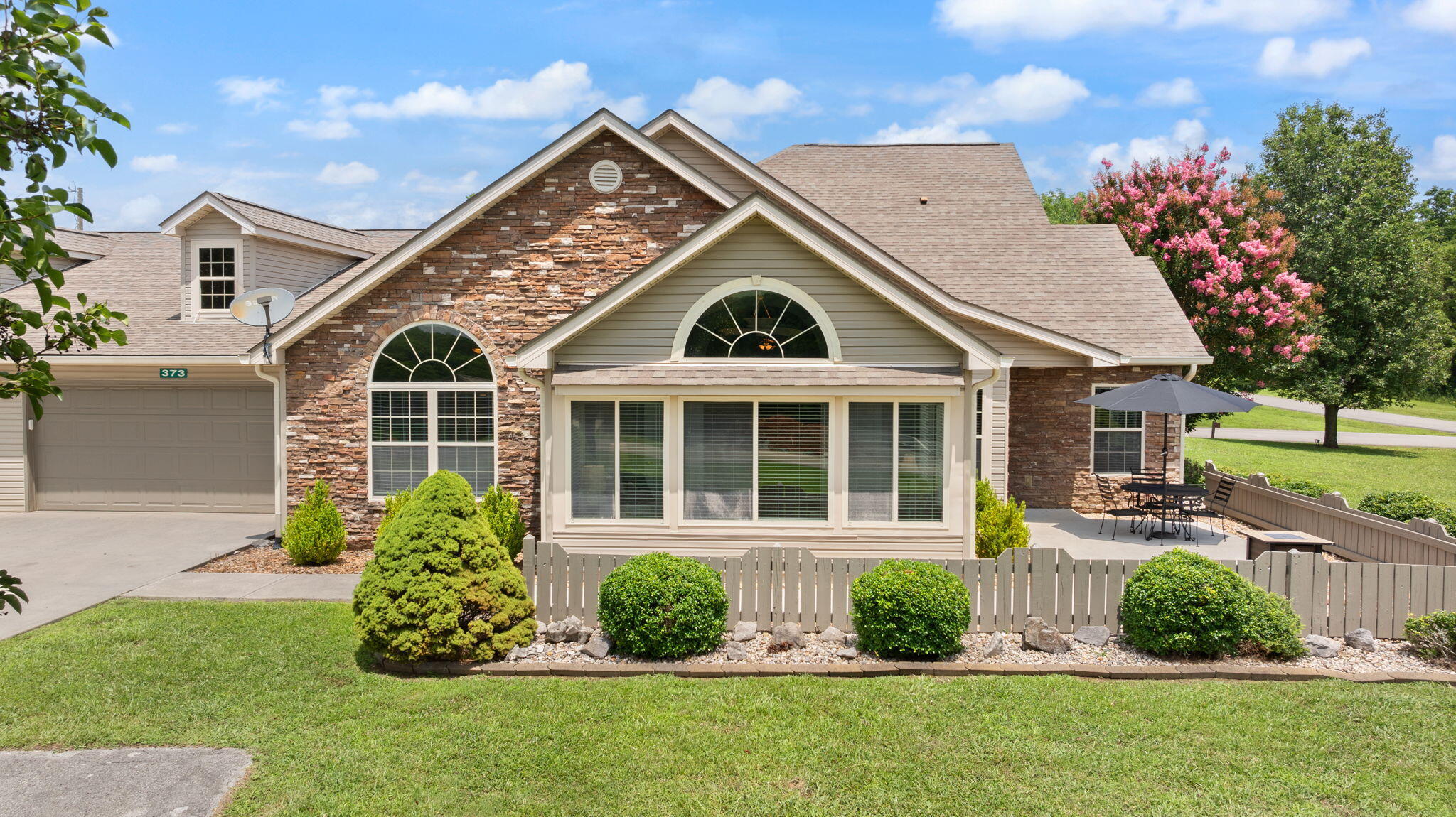 373 Chateau Place Property Photo 5