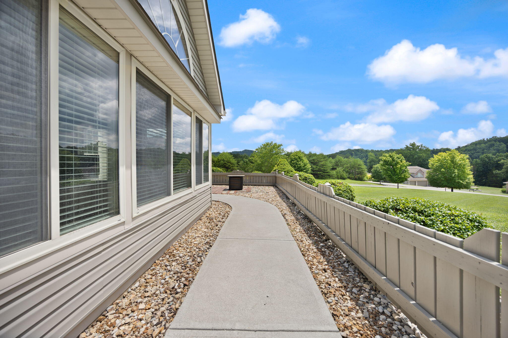 373 Chateau Place Property Photo 11