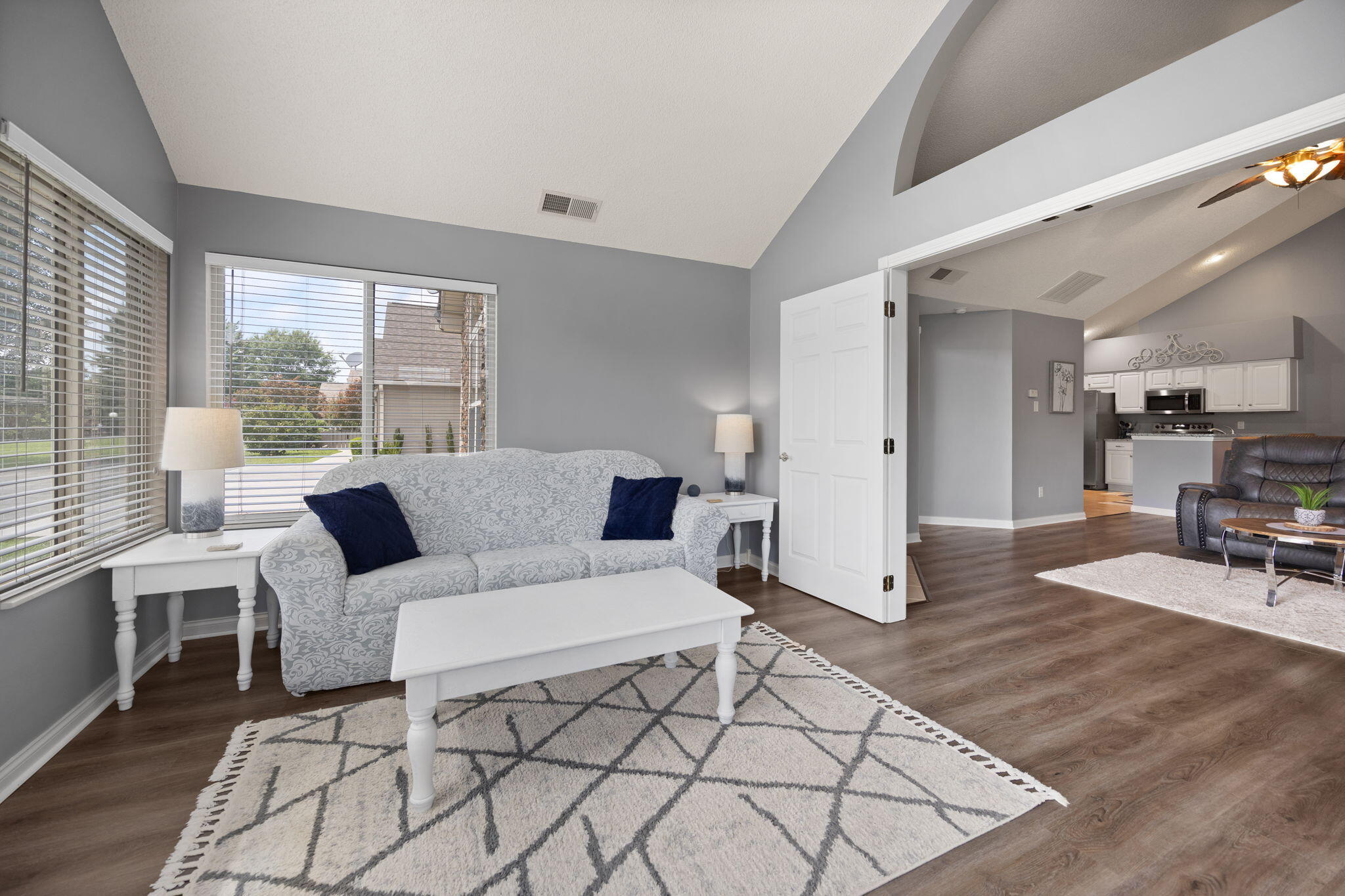 373 Chateau Place Property Photo 16