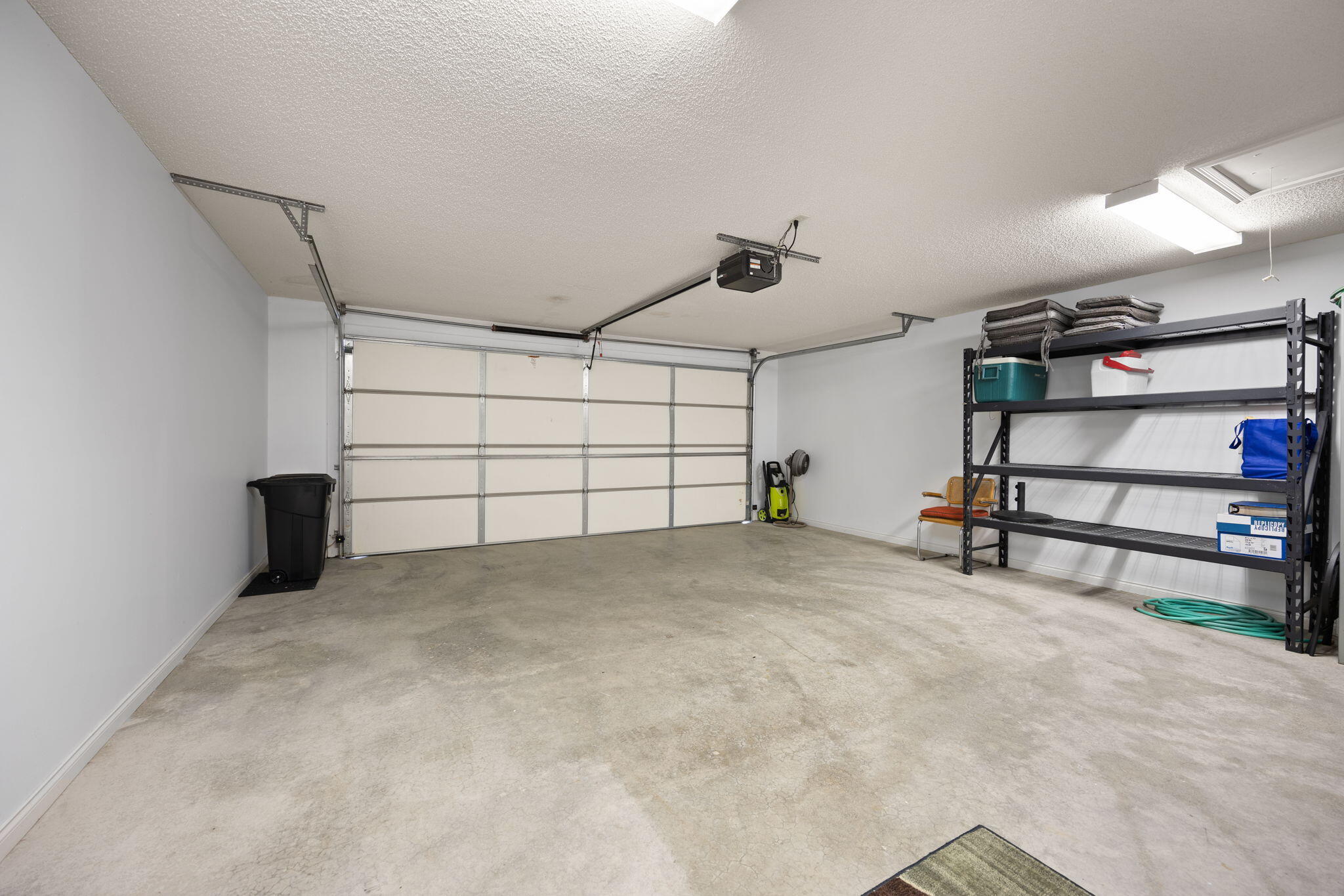 373 Chateau Place Property Photo 40