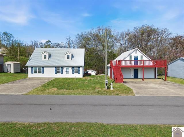 49 Lakeshore Drive Property Photo 1