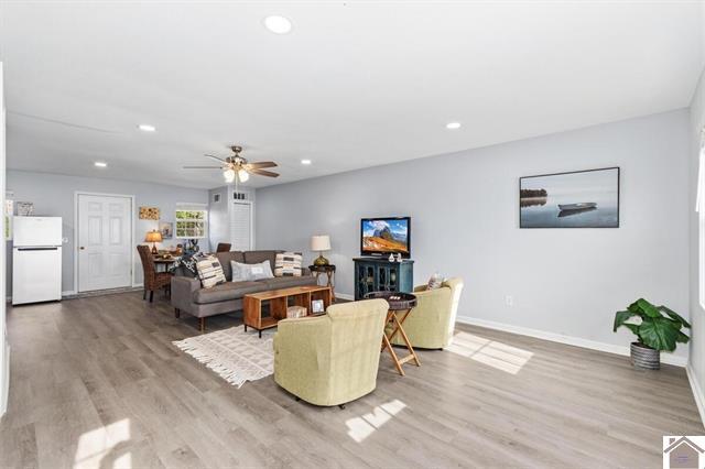 49 Lakeshore Drive Property Photo 5