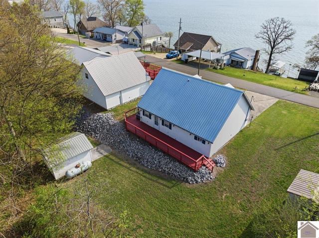 49 Lakeshore Drive Property Photo 34