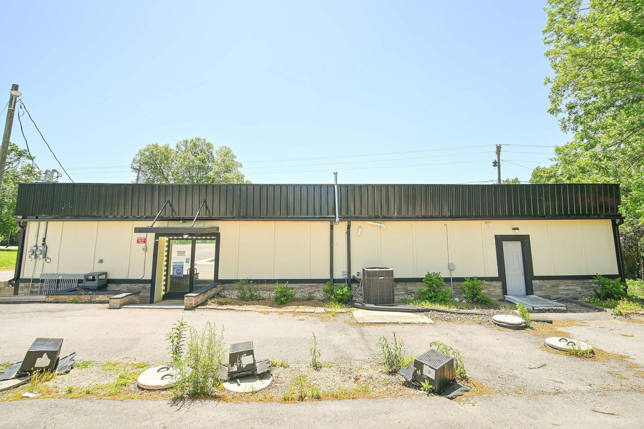 8196 State Route 121 S Property Photo 34