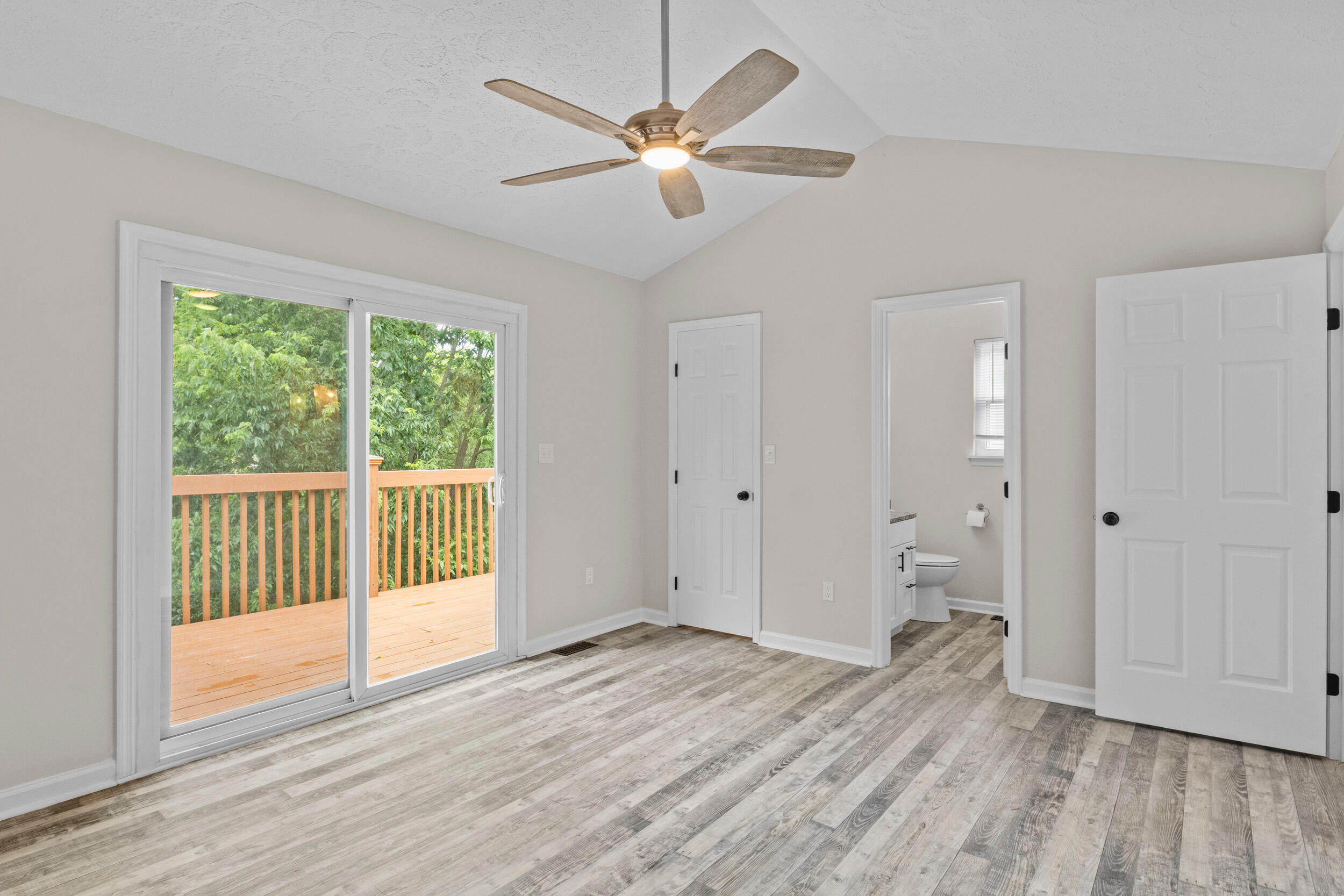 124 Barren River Boulevard Property Photo 18