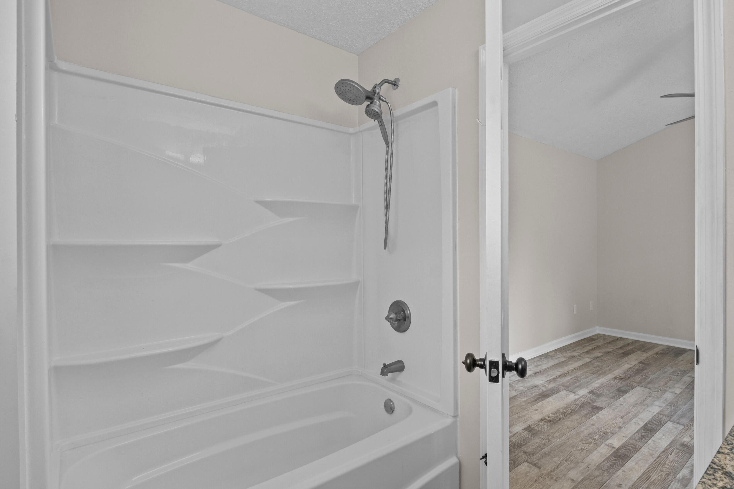 124 Barren River Boulevard Property Photo 20
